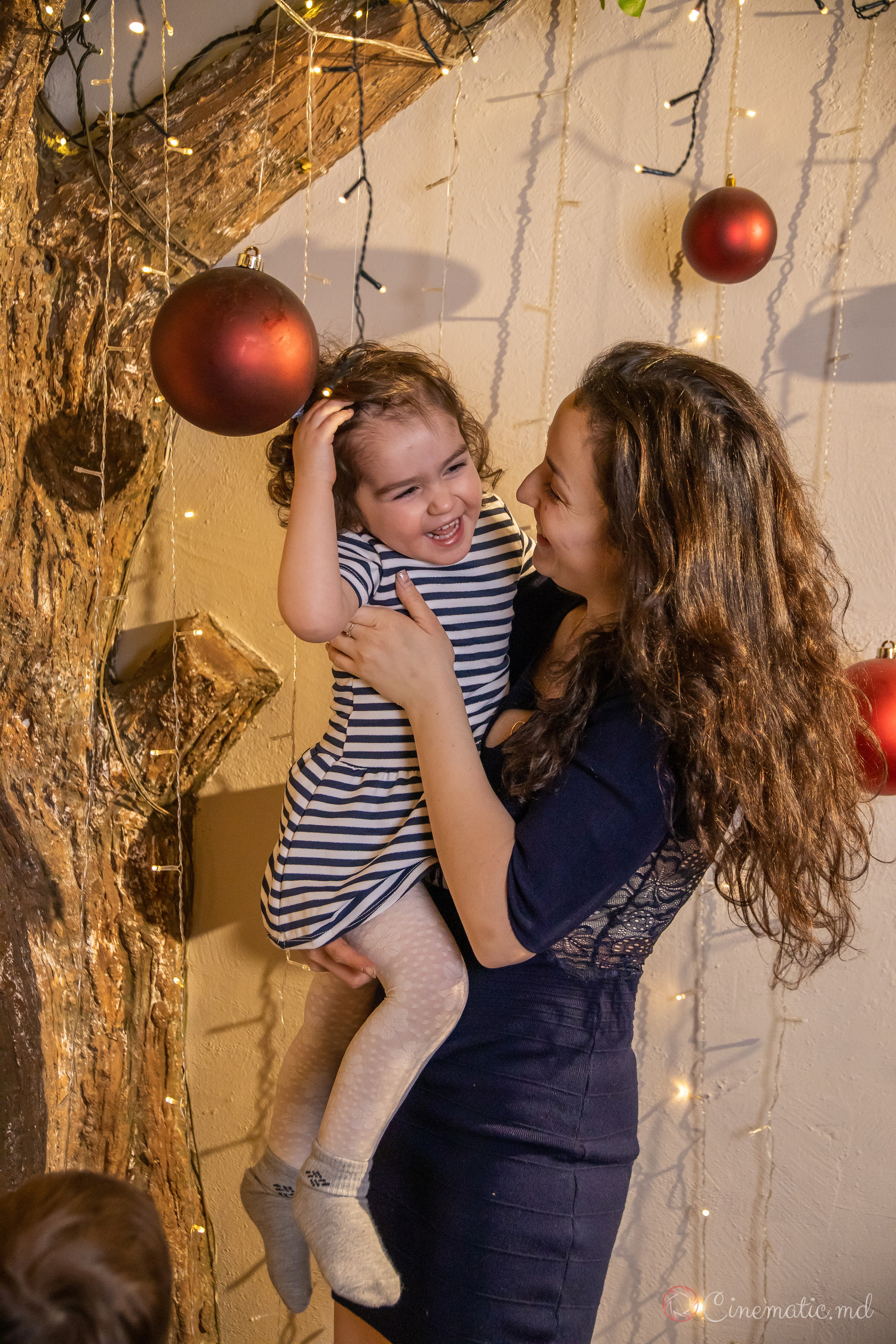 Sedinta foto de Revelion. ✔️ Servicii foto si video in Chisinau Moldova - Cinematic.md