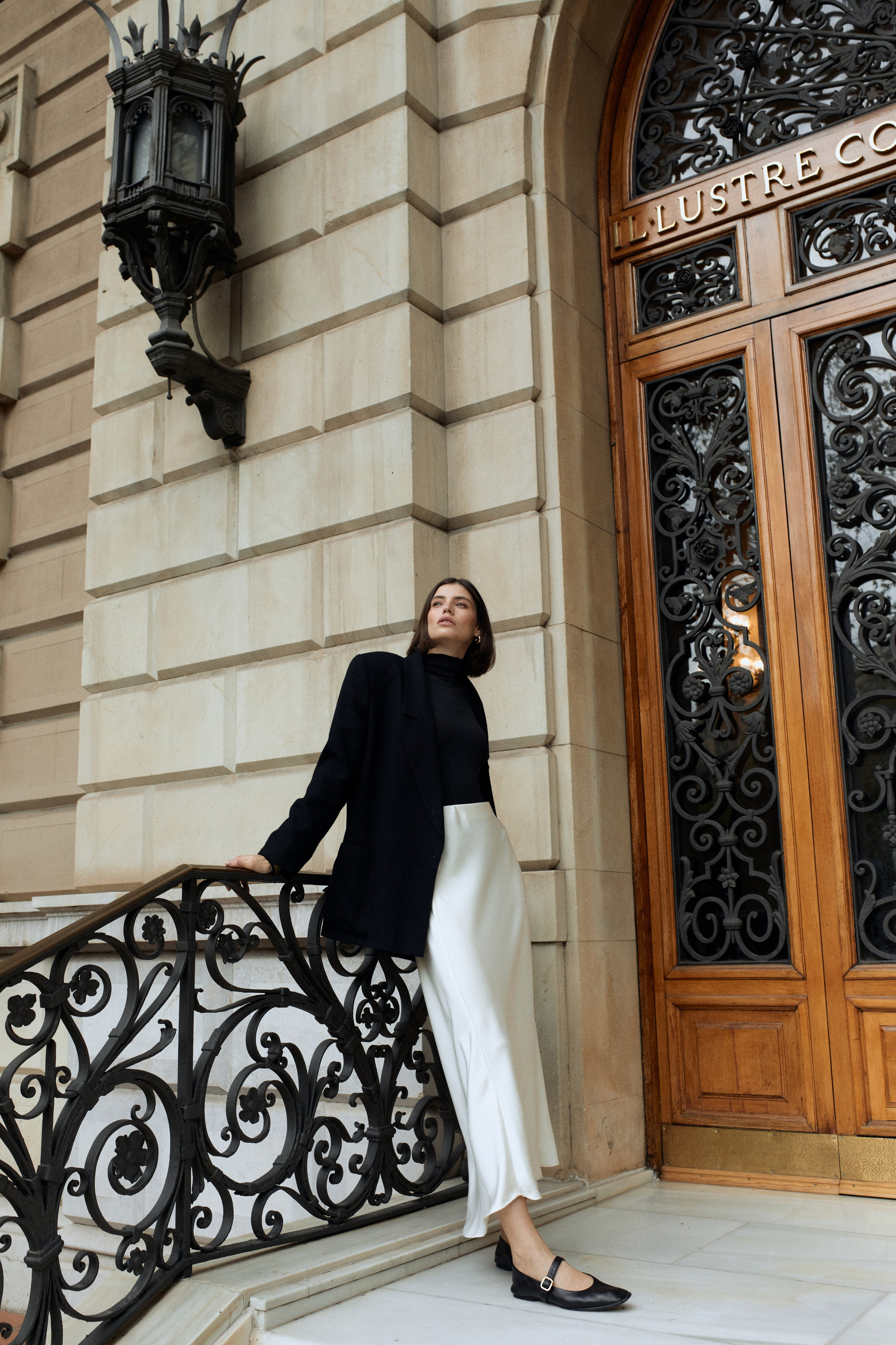 Mila. Фотограф Париж