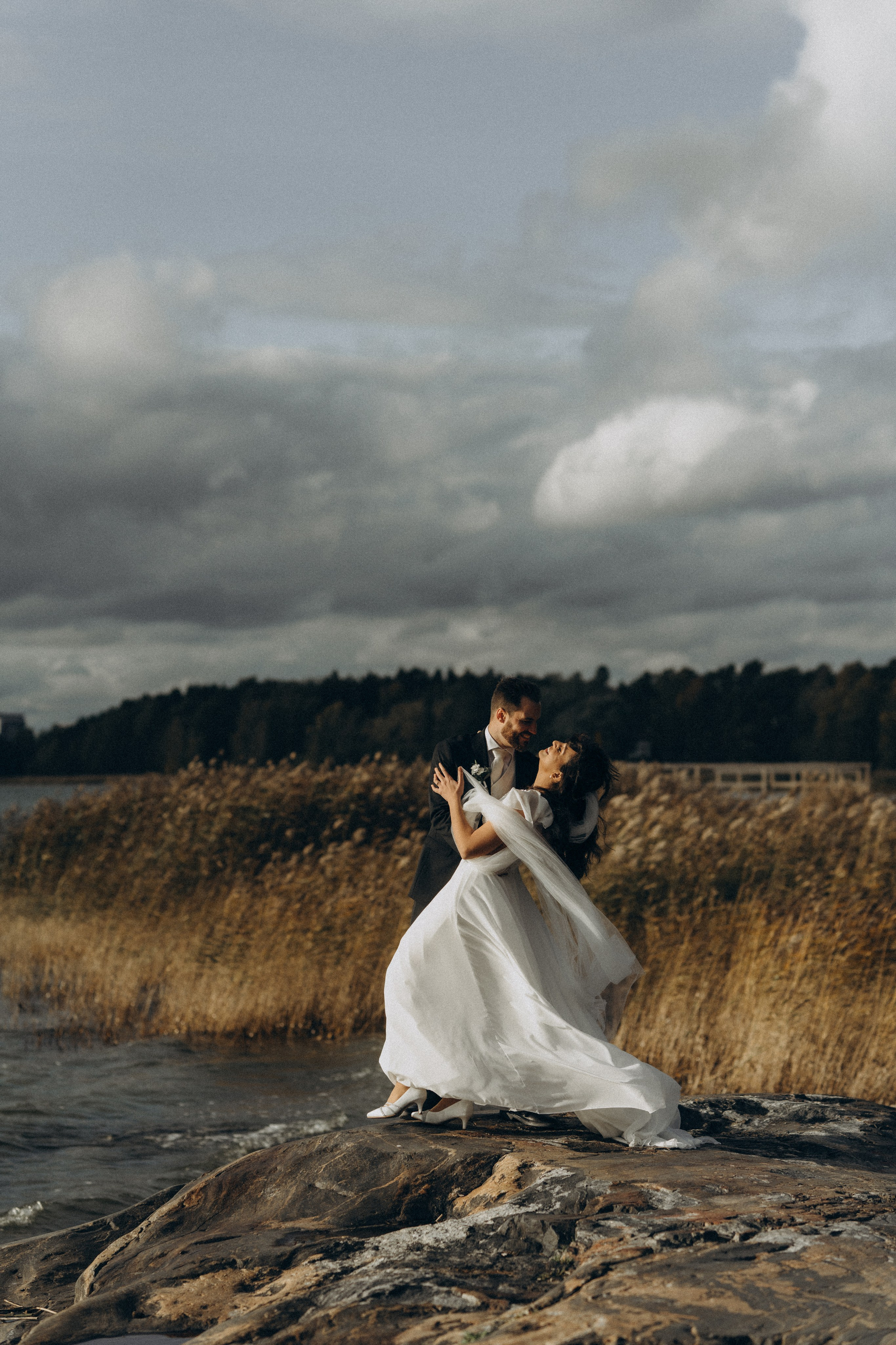 W&S. Wedding and portrait photographer in Helsinki Vickan O