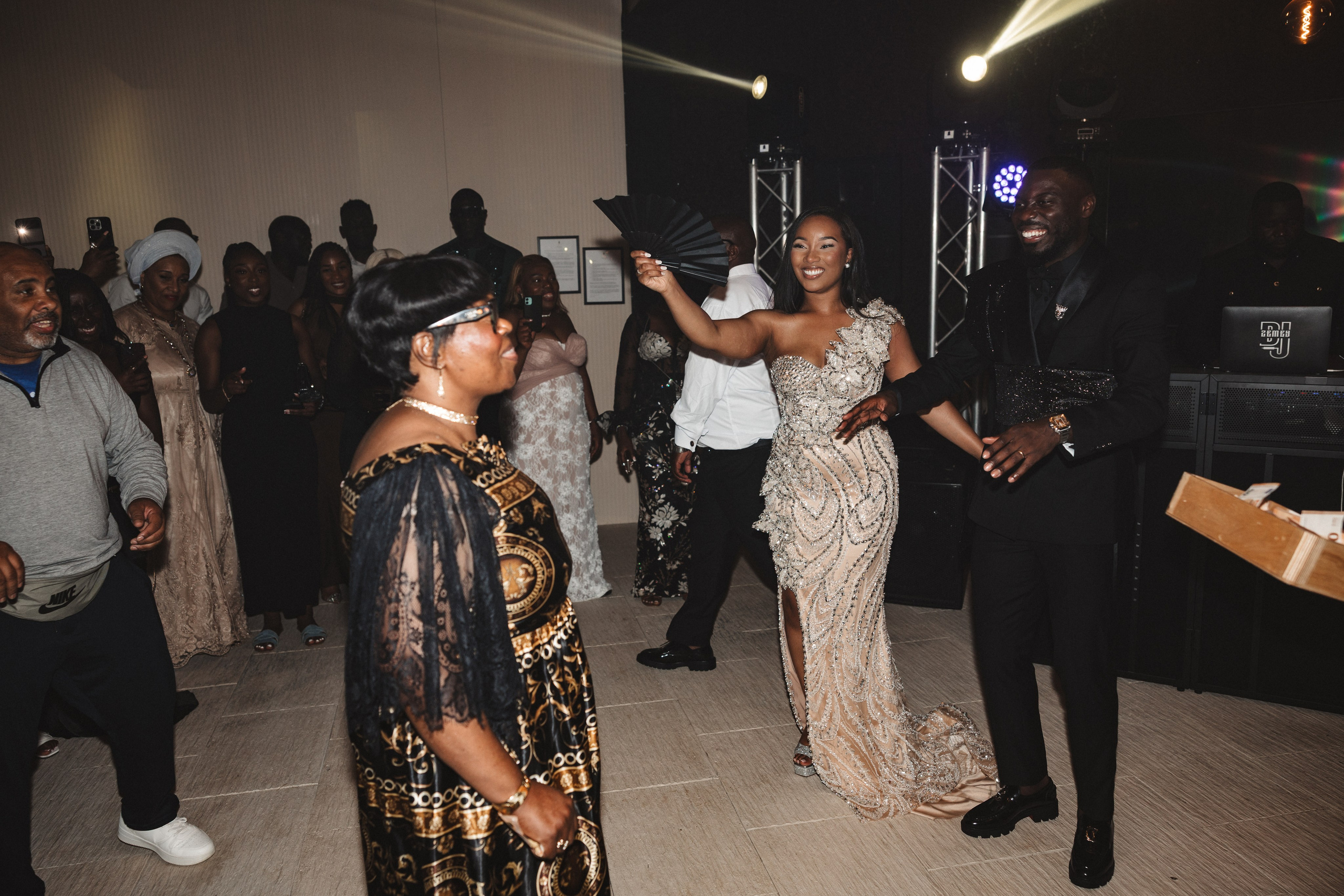 Nejma & Jonathan. Photographe de mariage et de famille à Braga — Alexandra Mieres Photography