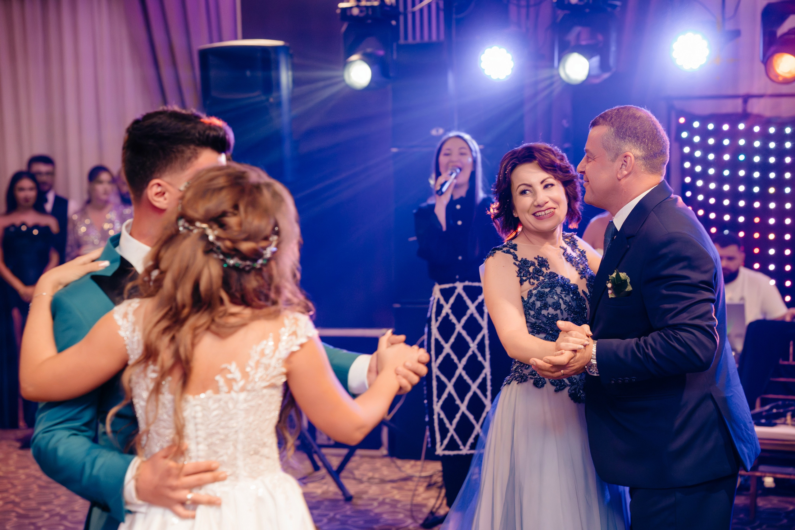 Diana & Daniel. Raw Studio. Fotograful tau de nunta!