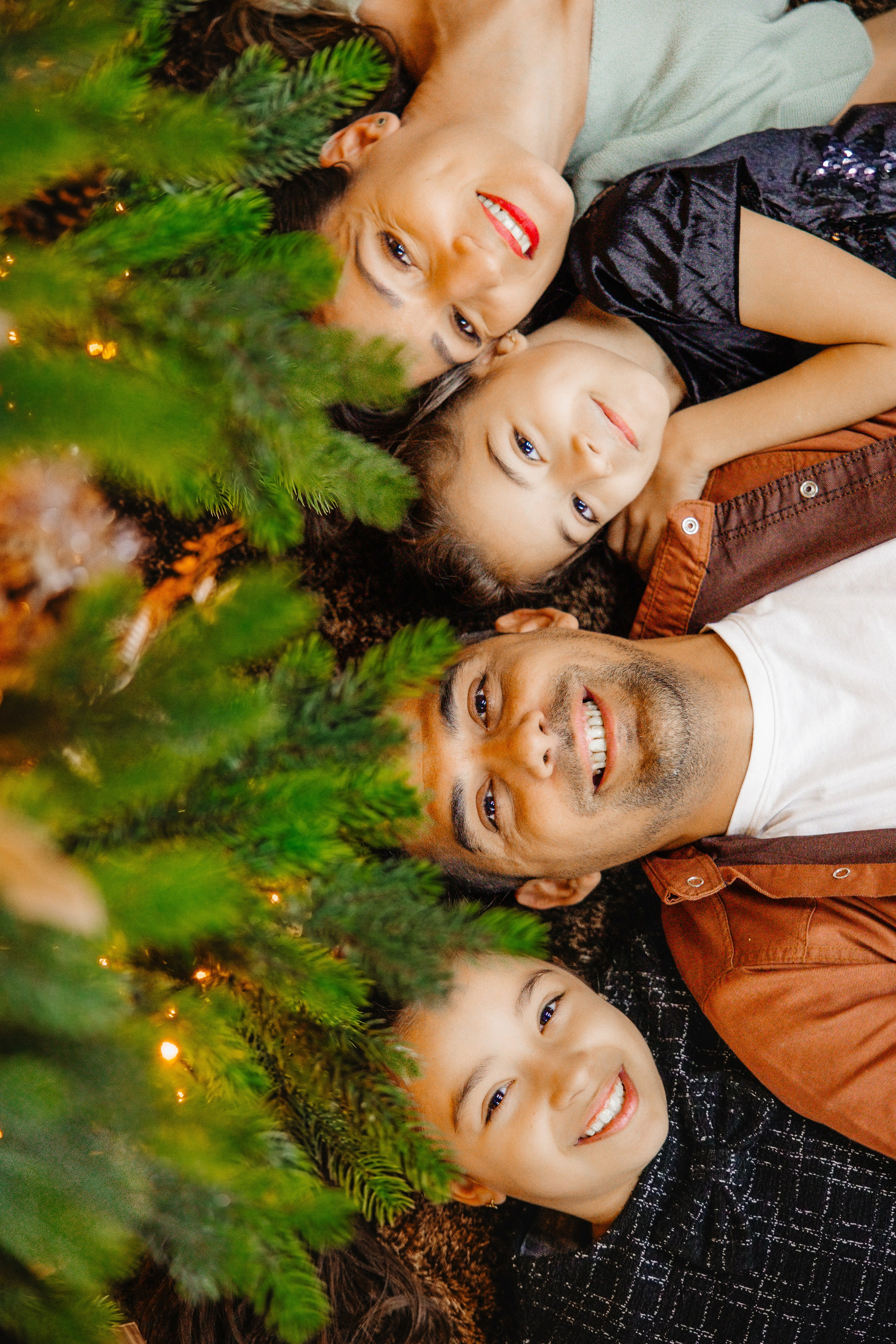 Sedinta foto Craciun Familia Belea. Fotograf și Videograf Nuntă & Evenimente | Pixtory - Constanta