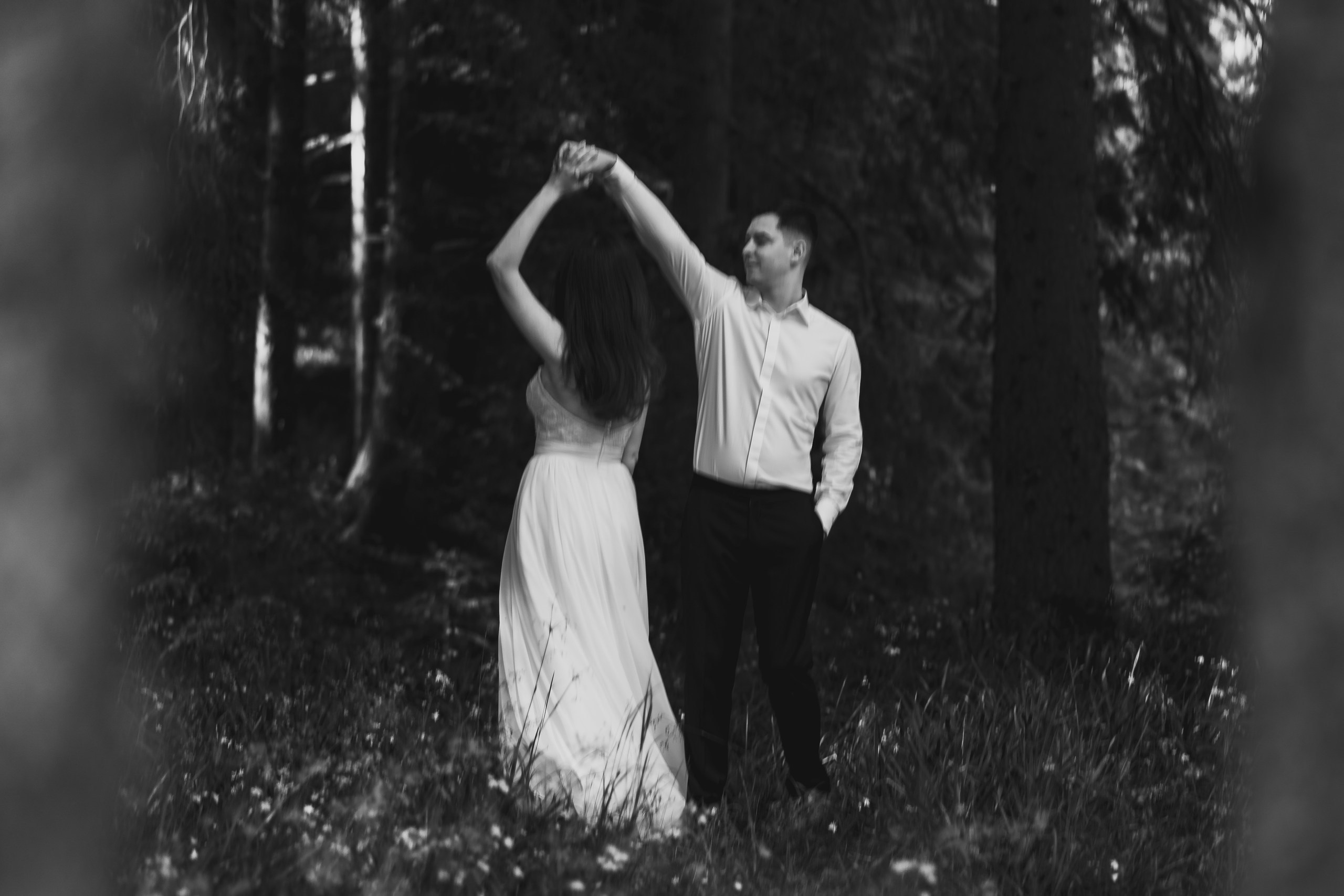 Trash the Dress la Lacul Bolboci  | Mihai Popa Fotograf. Fotograf Nuntă & Botez București - Mihai Popa | Dincolo de oameni, imortalizez emoții!