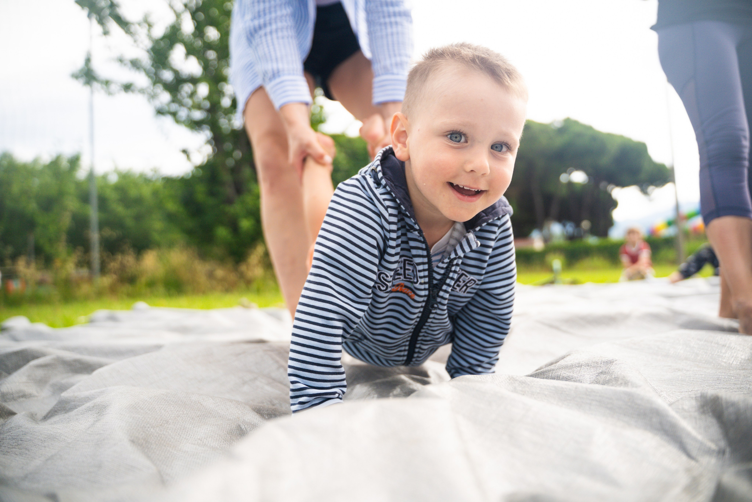 Детская игровая контактная импровизация. Семейные лагеря в Европе с Ниной Янечковой и Ириной Зиновьевой