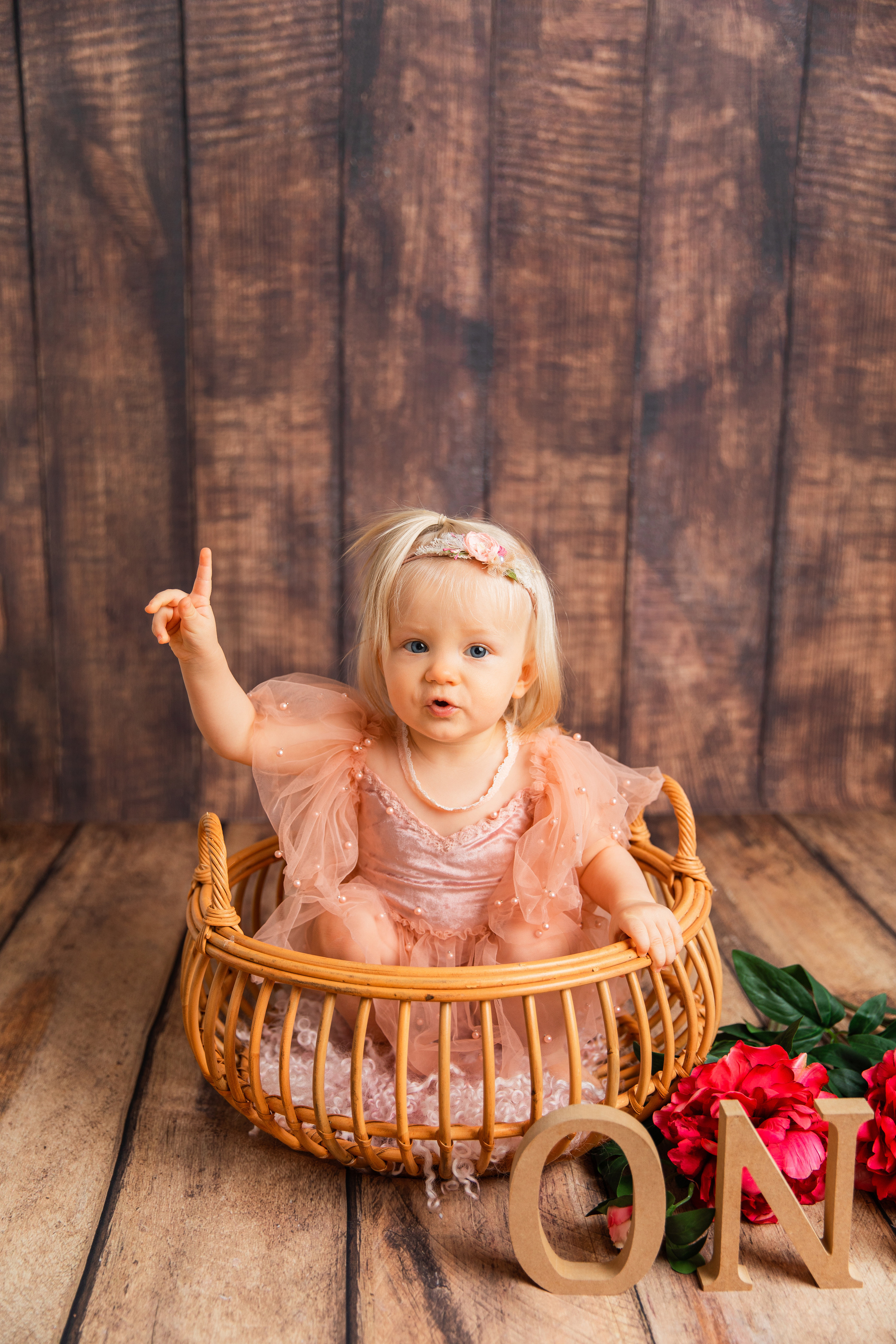 CAKE SMASH ja 1 V KUVAUKSET. Valokuvaaja Itä-Uudellamaalla Viktoria photography