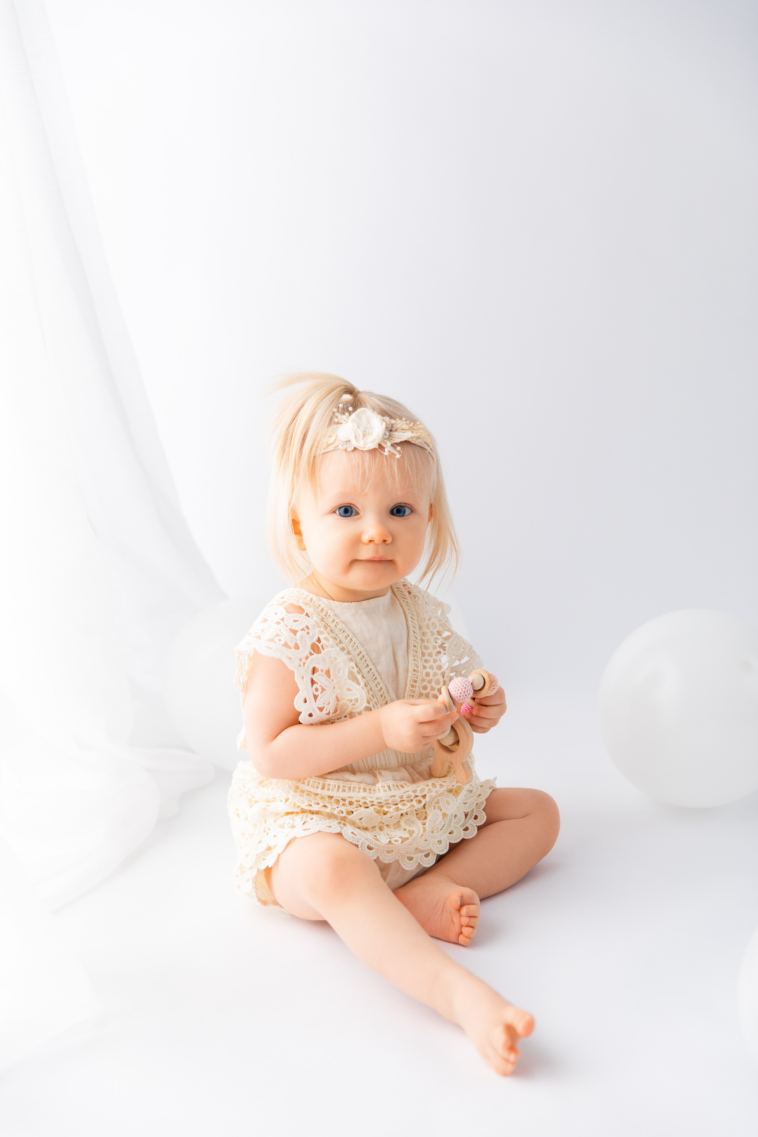 CAKE SMASH ja 1 V KUVAUKSET. Valokuvaaja Itä-Uudellamaalla Viktoria photography