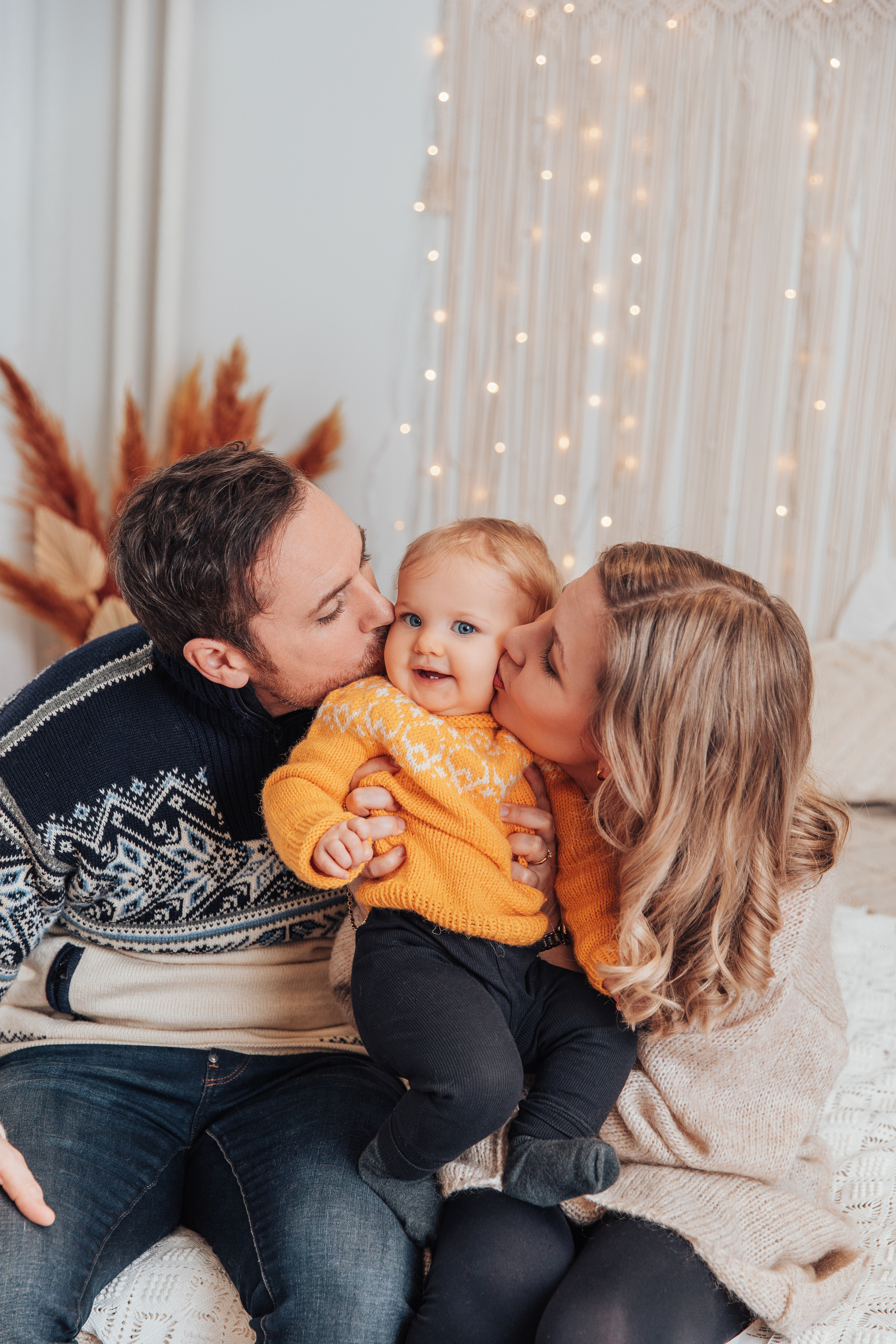 PERHEKUVAUS. Valokuvaaja Itä-Uudellamaalla Viktoria photography