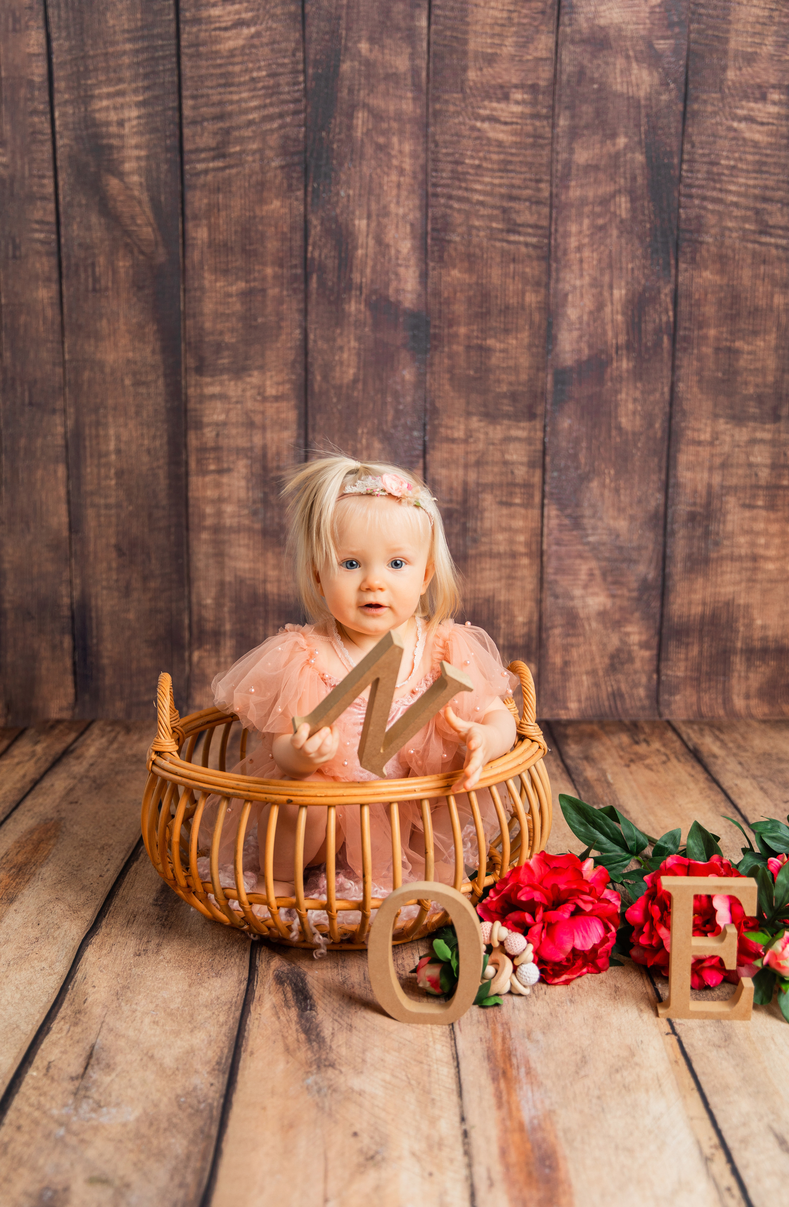 CAKE SMASH ja 1 V KUVAUKSET. Valokuvaaja Itä-Uudellamaalla Viktoria photography