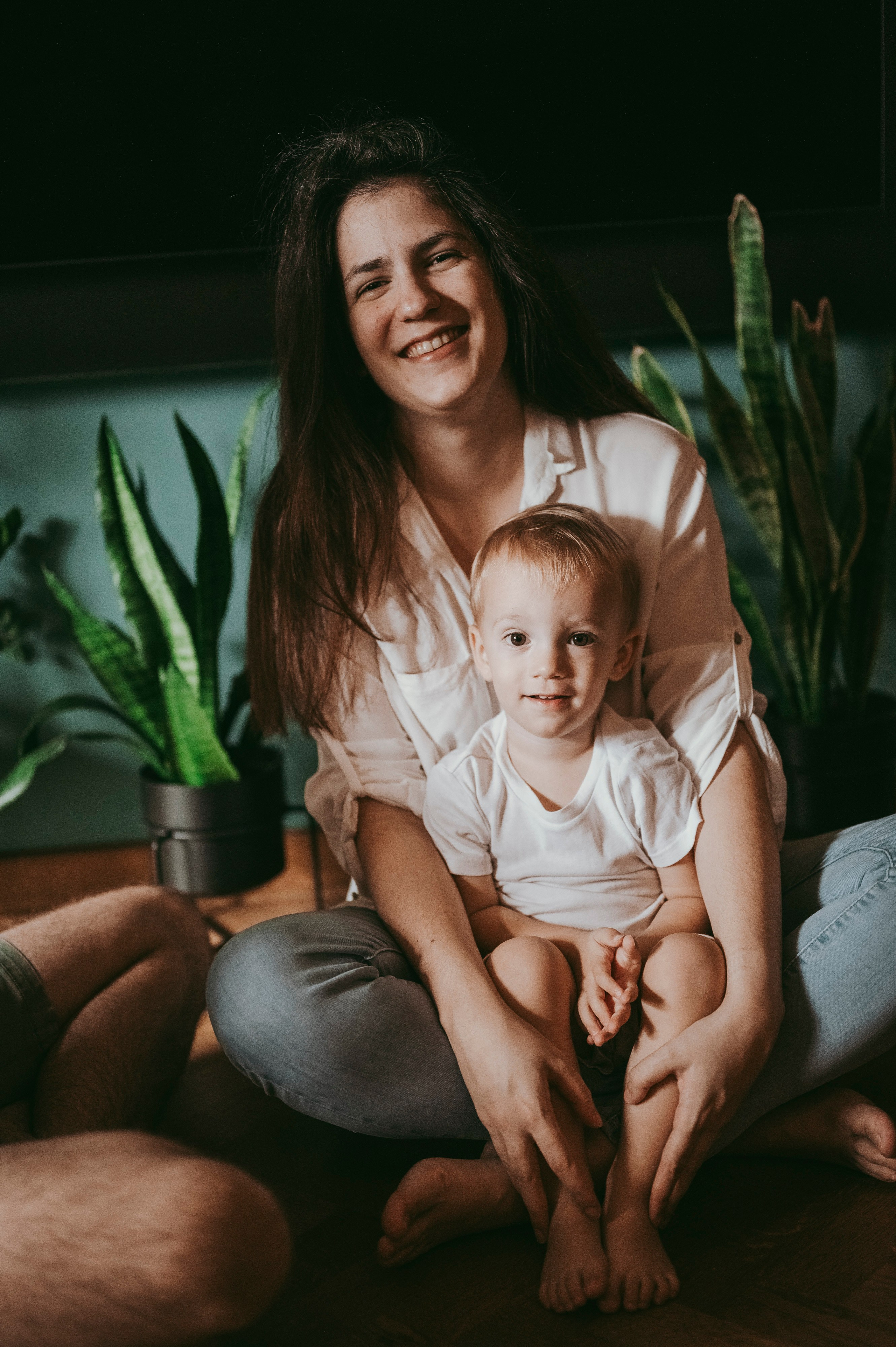 Sonja, Nikola, Lazar i Luka / porodicno fotografisanje kod kuce. Deciji i porodicni fotograf u Beogradu Oksana Skendzic