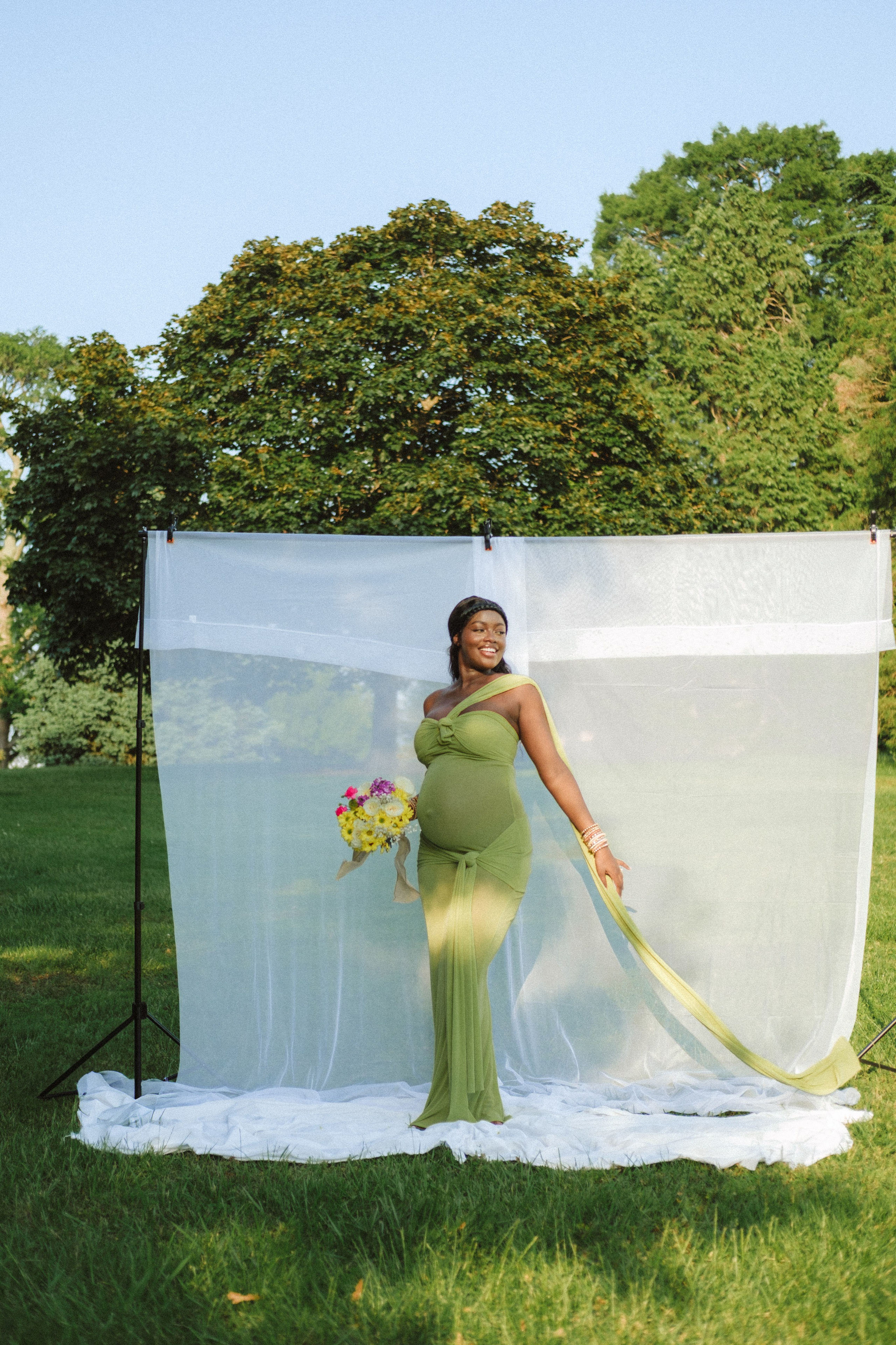 Maternity Photography Portfolio | Artistically capturing pregnancy in Richmond, VA. Family Photographer Anna Dobrovolskaia | Richmond, VA