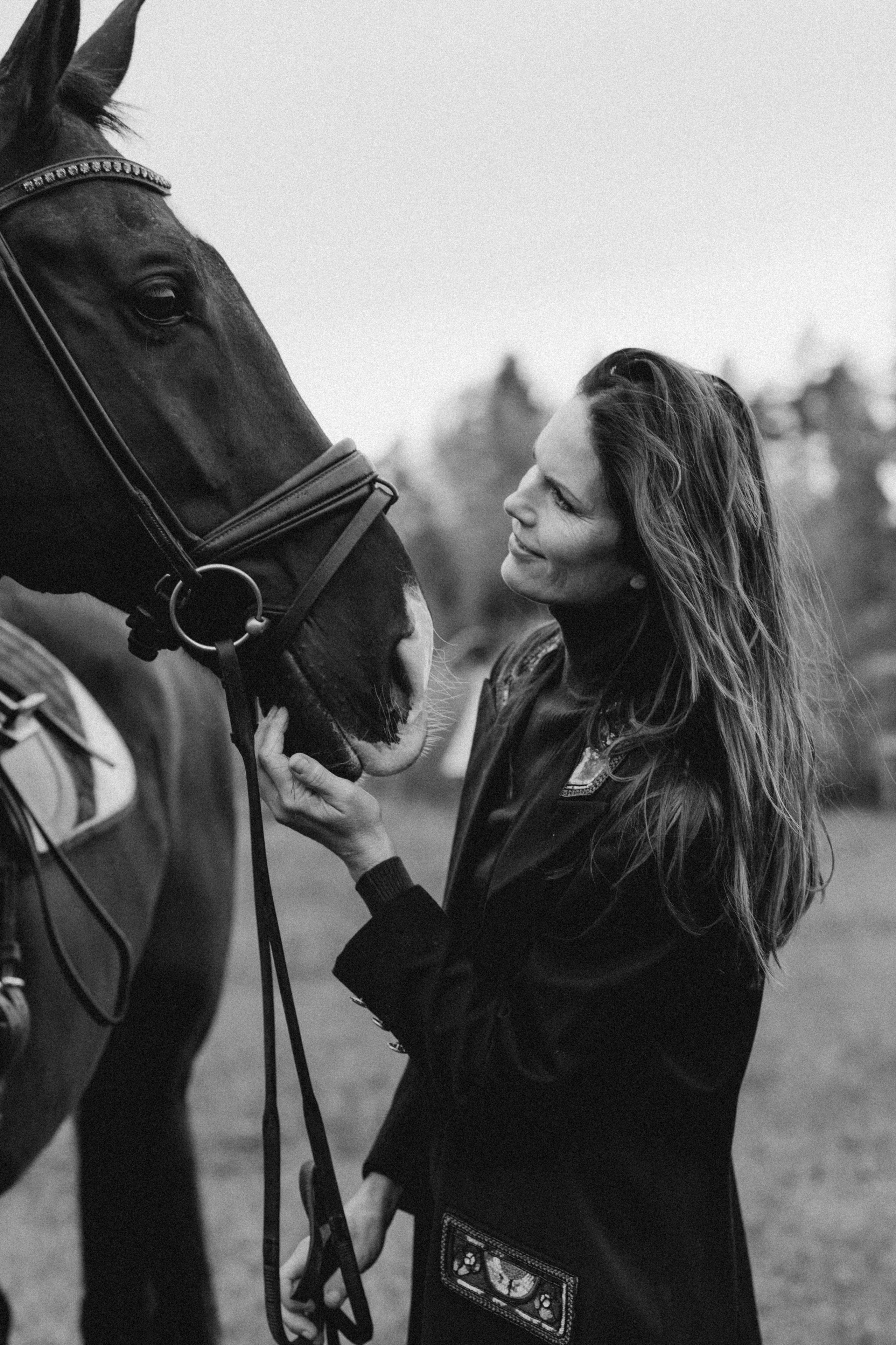 Susanna Hyypiä. Wedding and portrait photographer in Helsinki Vickan O