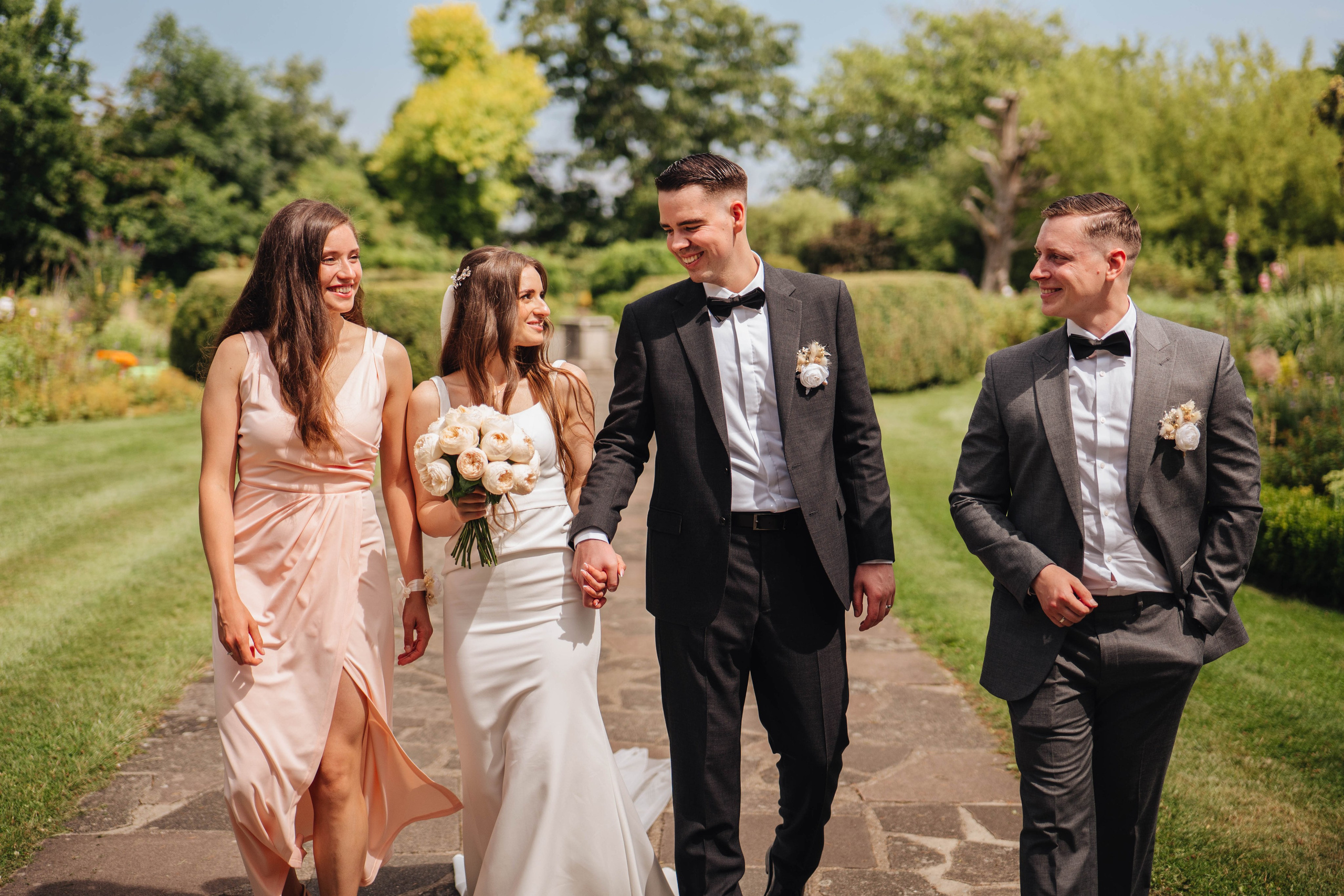 Wedding in Dalson, London, UK. Wedding and family photographer in London
