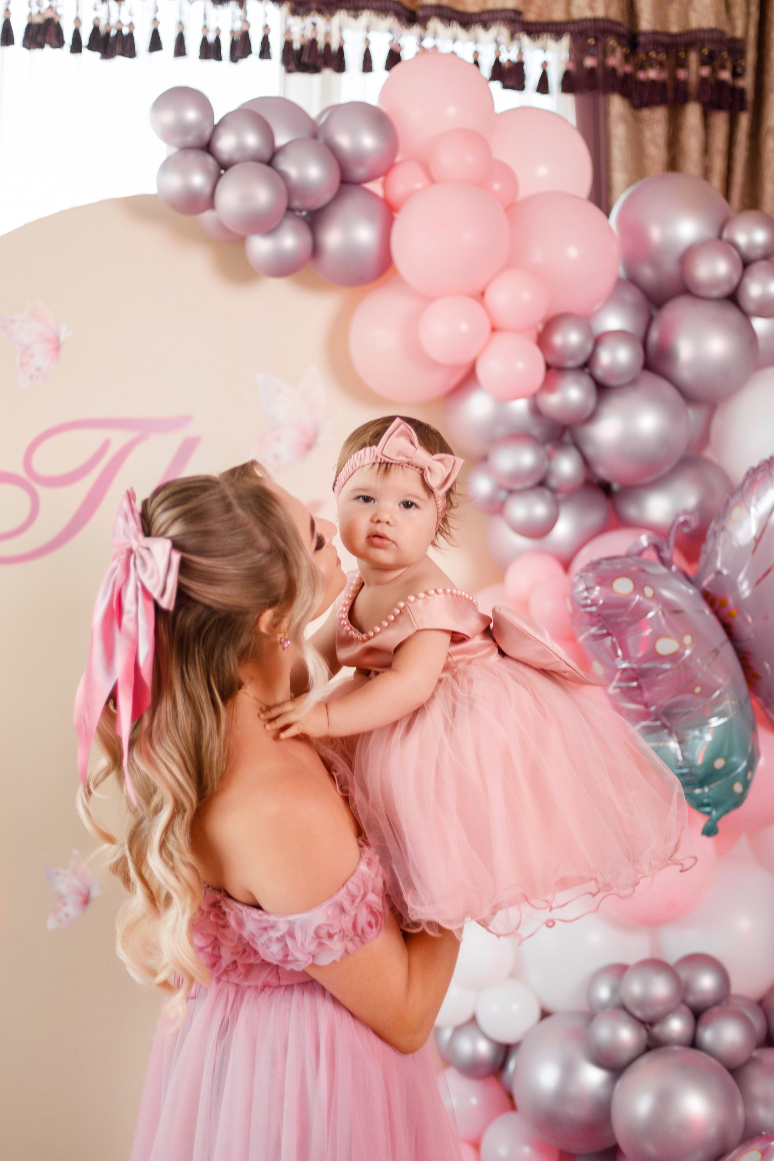 Botezuri & Cumetrii. Wedding, Family Photographer