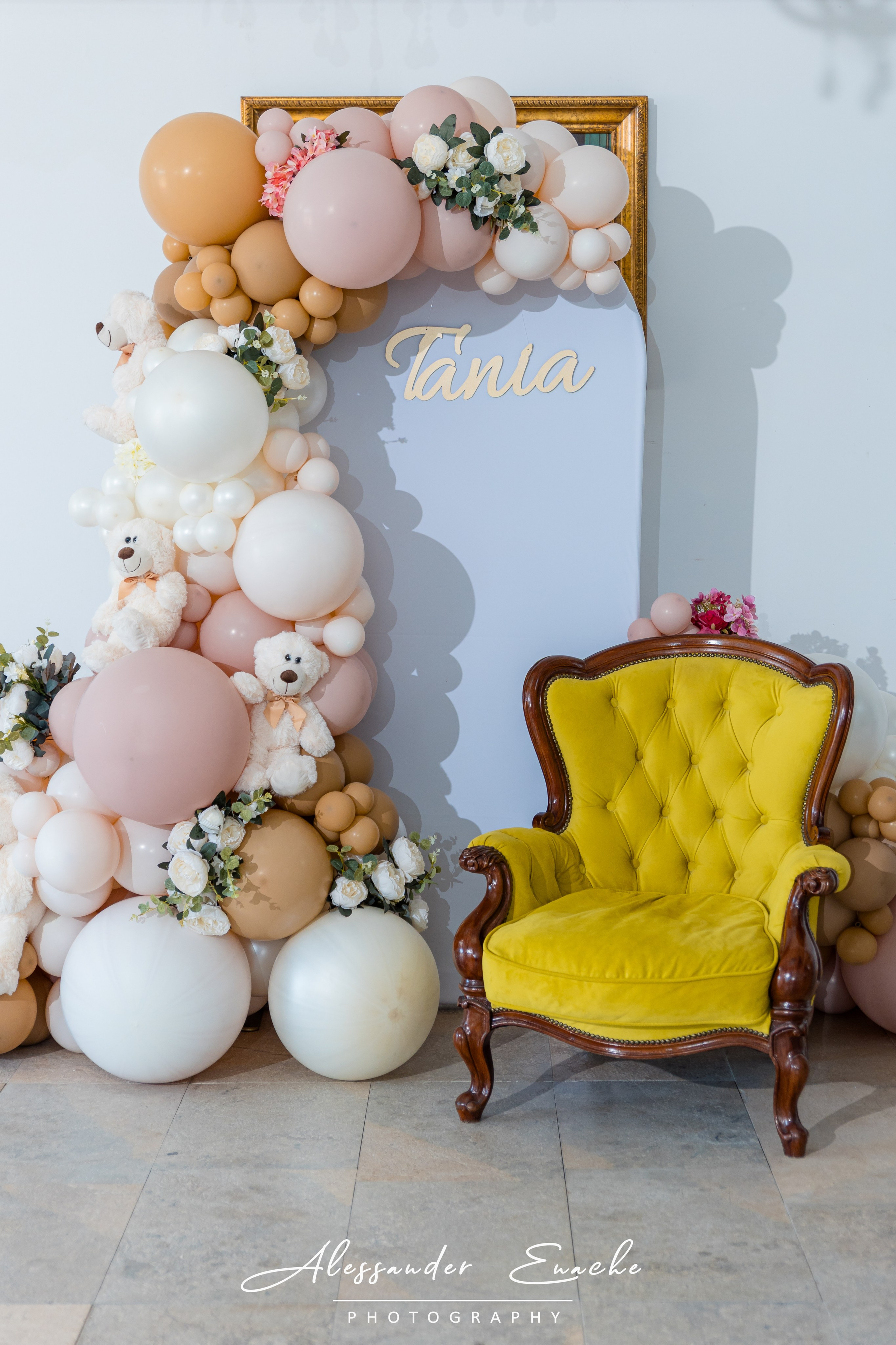 Tania. Fotograf prin #Piatraneamt-Alessander Enache