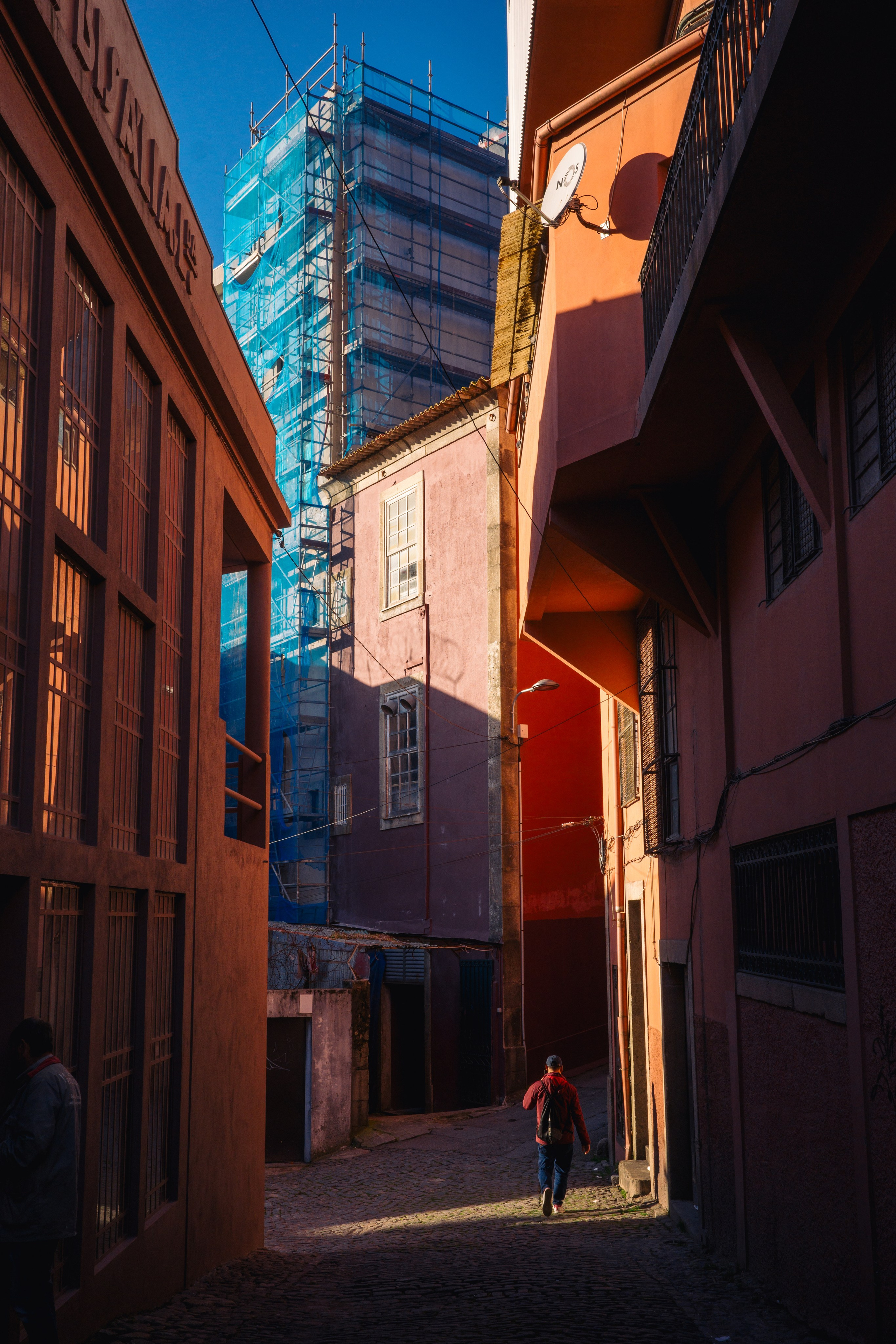 Street. Maria Sher. Professional photographer from Porto, Portugal