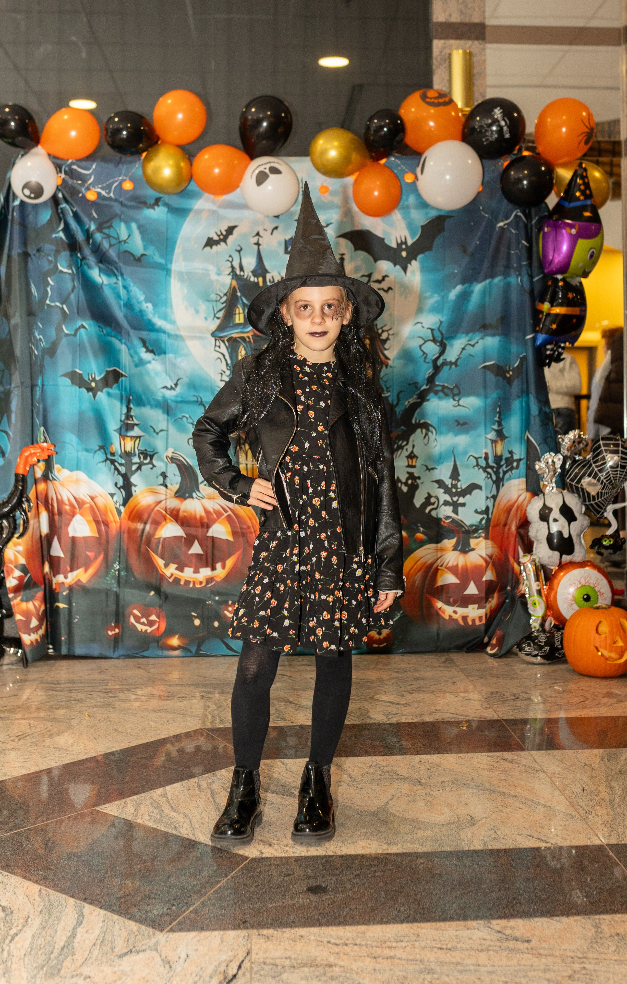 Leo dance studio Helloween 2025. Семейный и детский фотограф в Варшаве Мила Бобровская