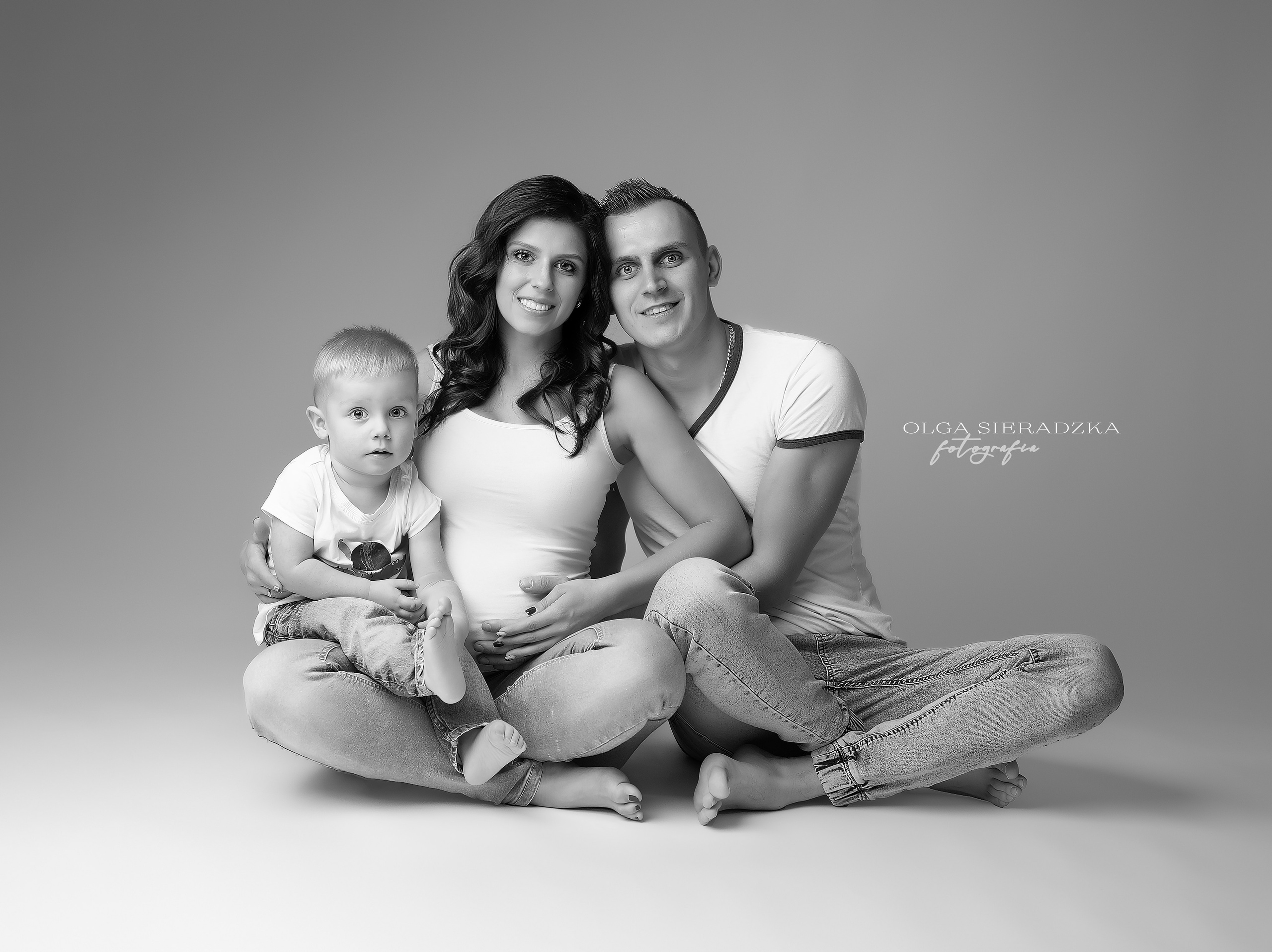 Sesje ciążowe. Olga Sieradzka fotograf rodzinny, ciążowy i dziecięcy w Pile