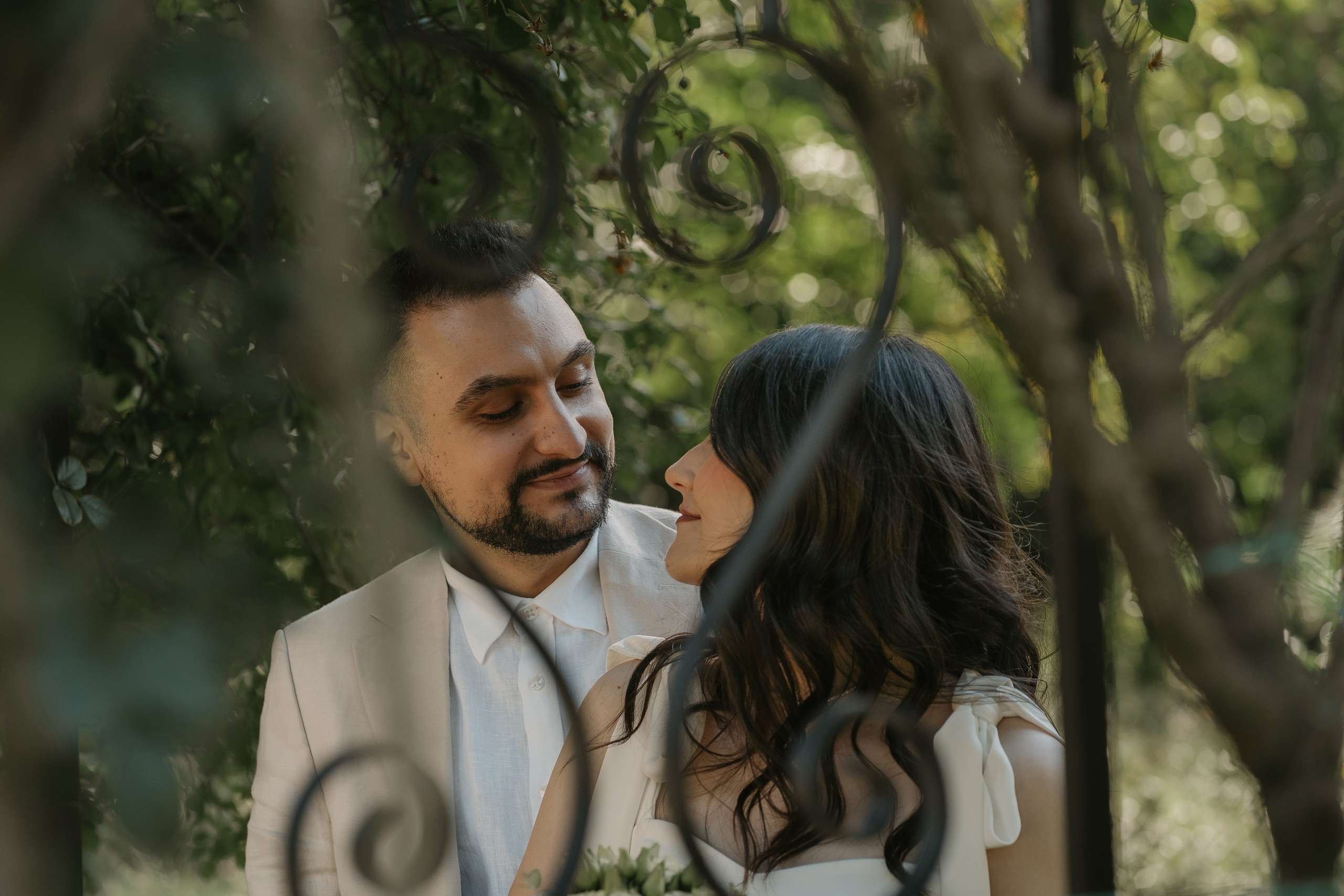 Diana & Mihai. Dara Lens | The art of remembering