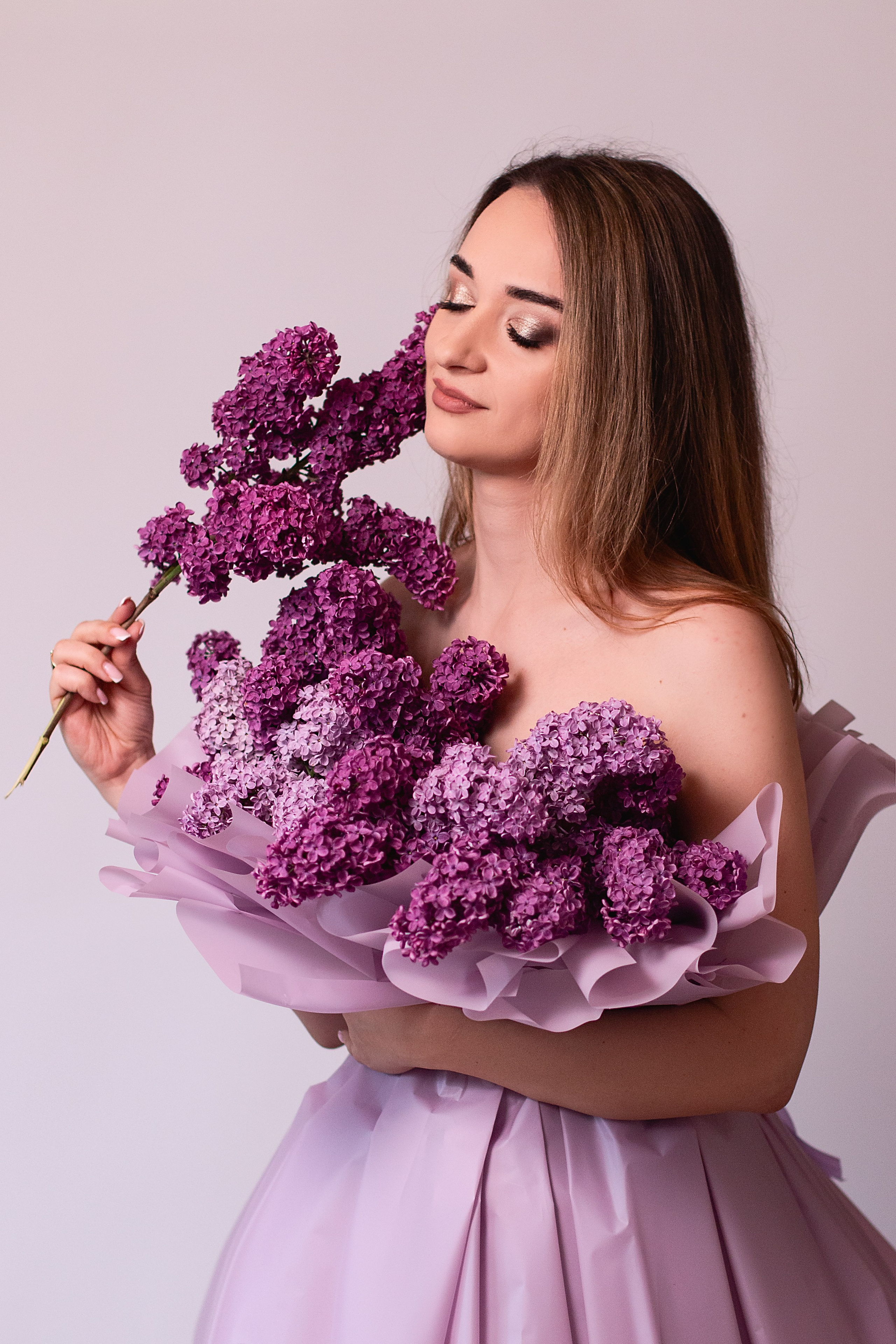 Девушка-букет. Детский и семейный фотограф в г. Бельцы