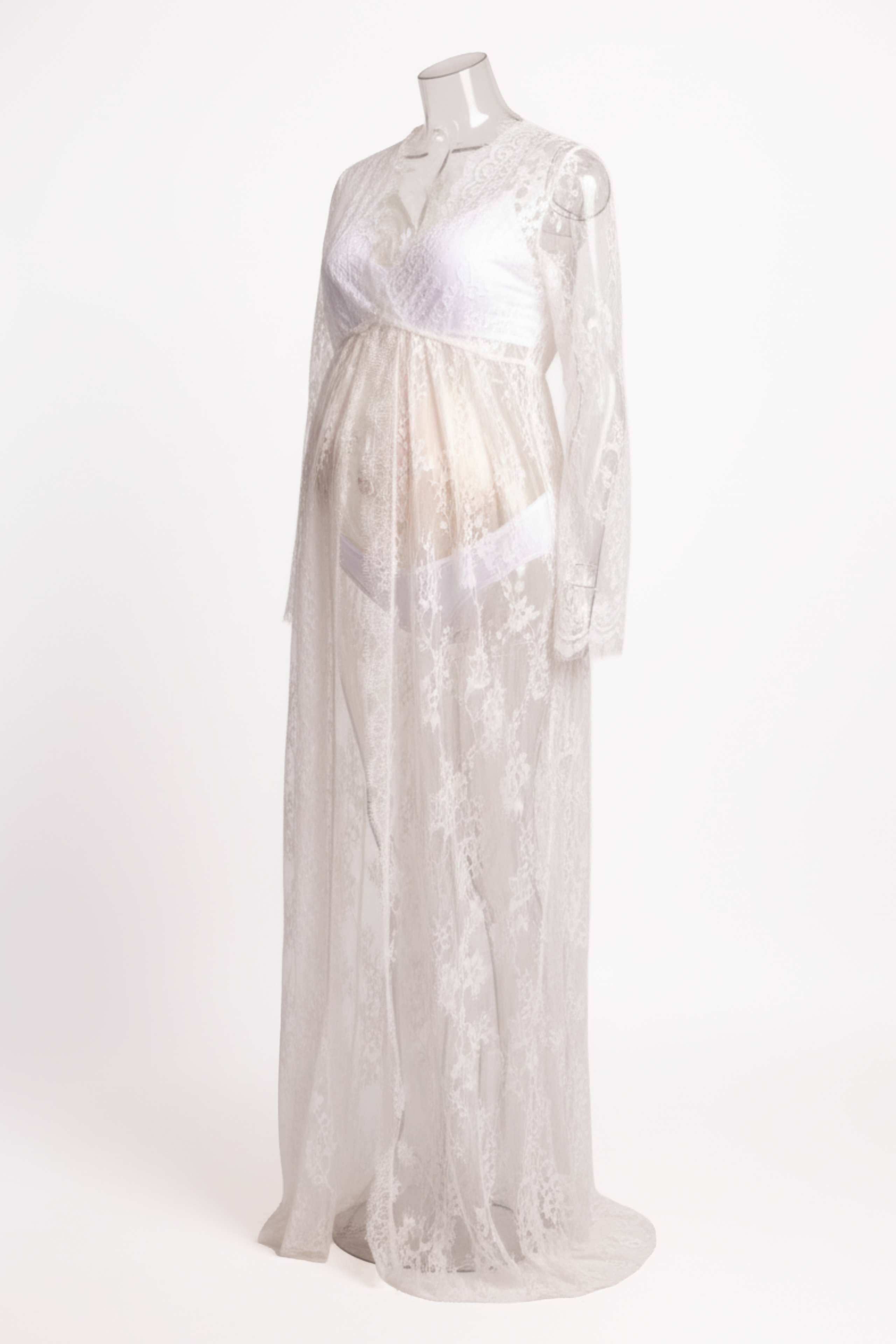 Maternity Wardrobe — Dresses Included for Your Session. Family & Maternity Photographer in Dresden Tatiana Mudryak