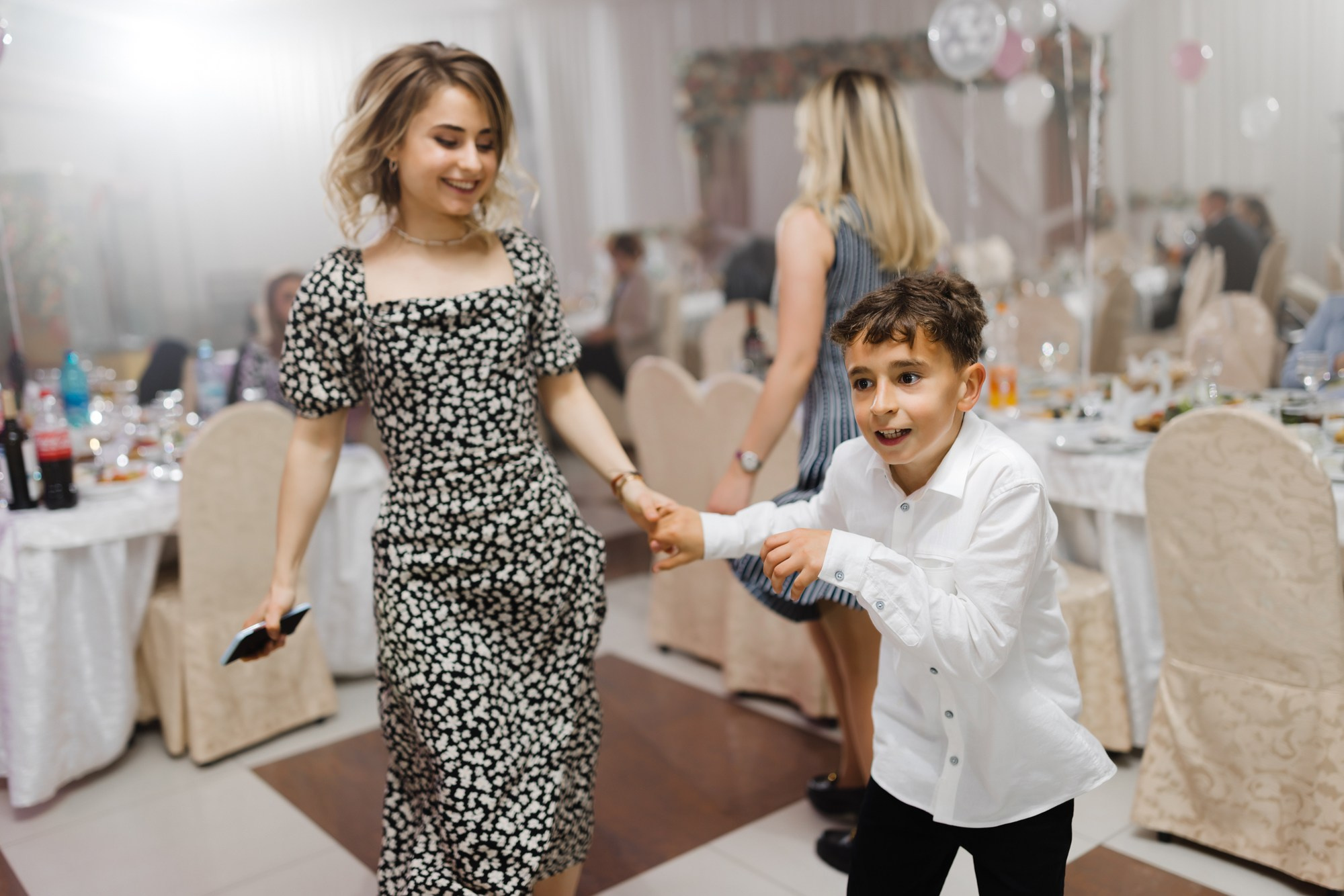 Ilinca. Fotograf și videograf de nuntă R. Moldova, Romania