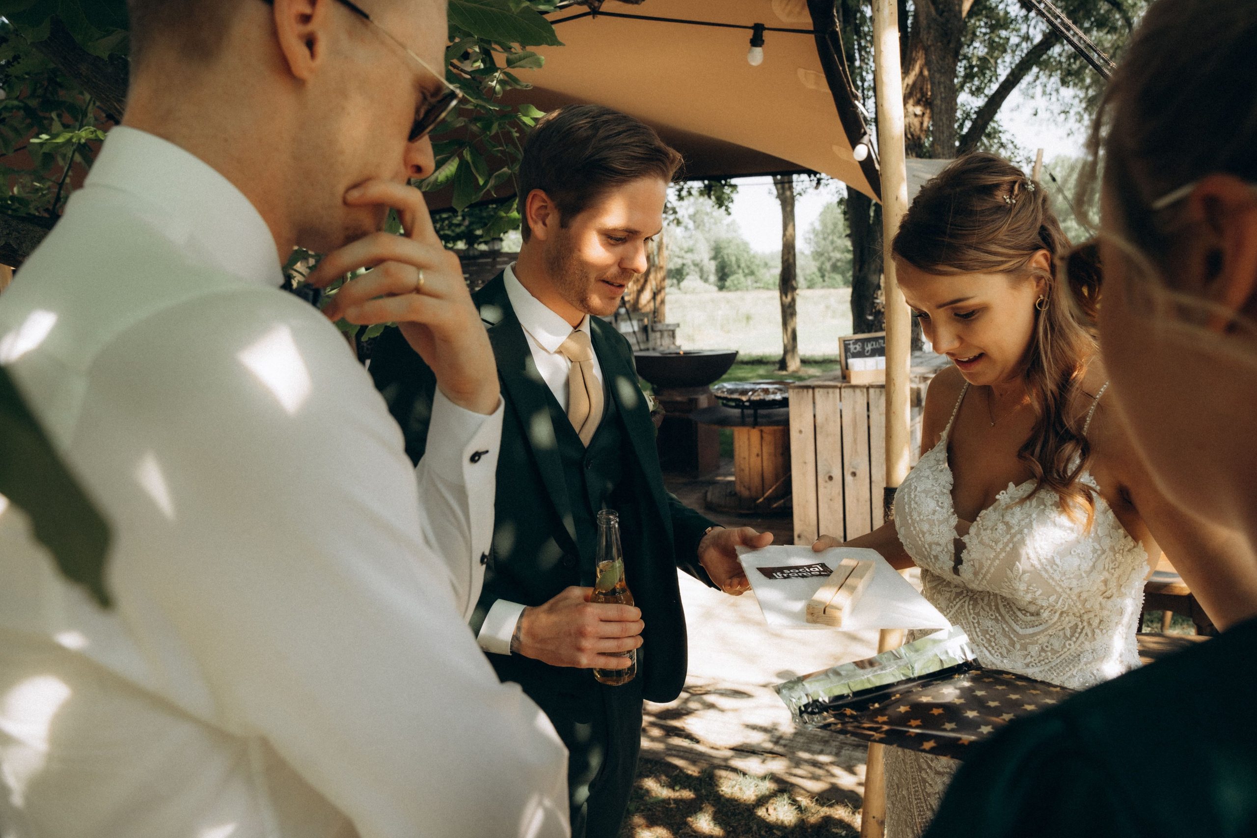Wedding in Belgie. Little Birdie – Jouw familie- en huwelijksfotograaf in België en daarbuiten