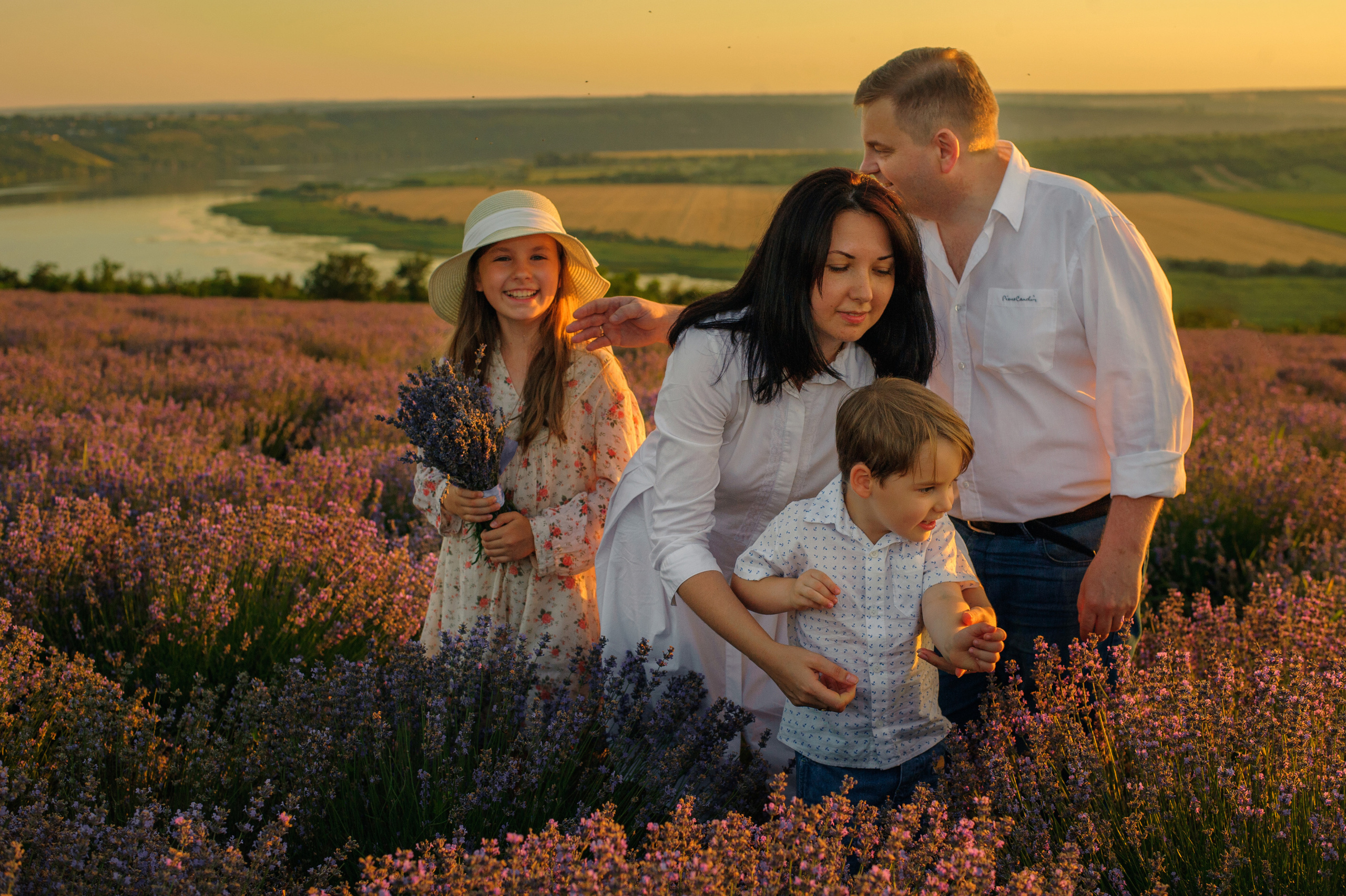 Евгения и Александр и Ко. Семейный и детский фотограф/ репортаж в ПМР Наталия Филимонова