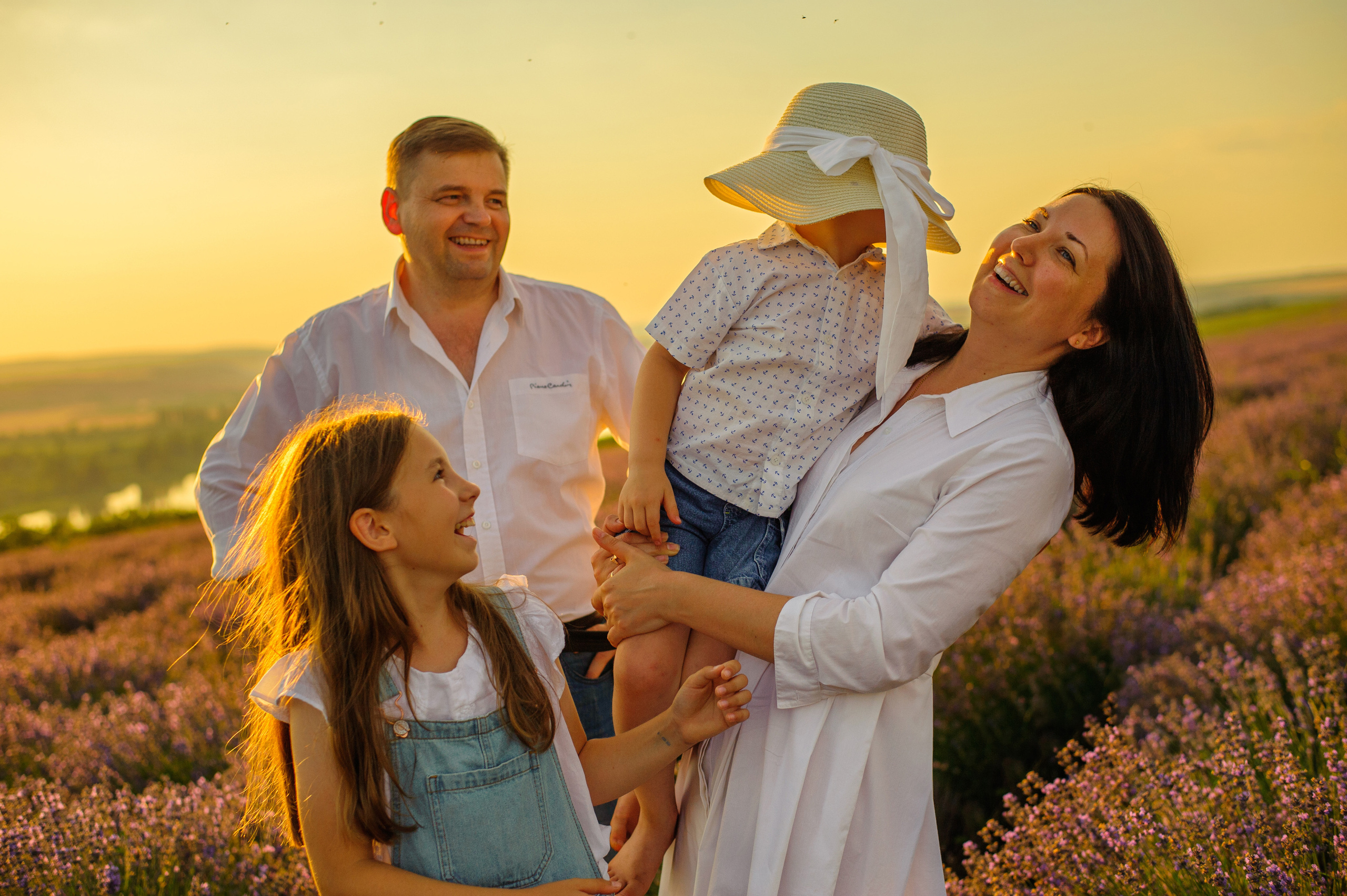 Евгения и Александр и Ко. Семейный и детский фотограф/ репортаж в ПМР Наталия Филимонова