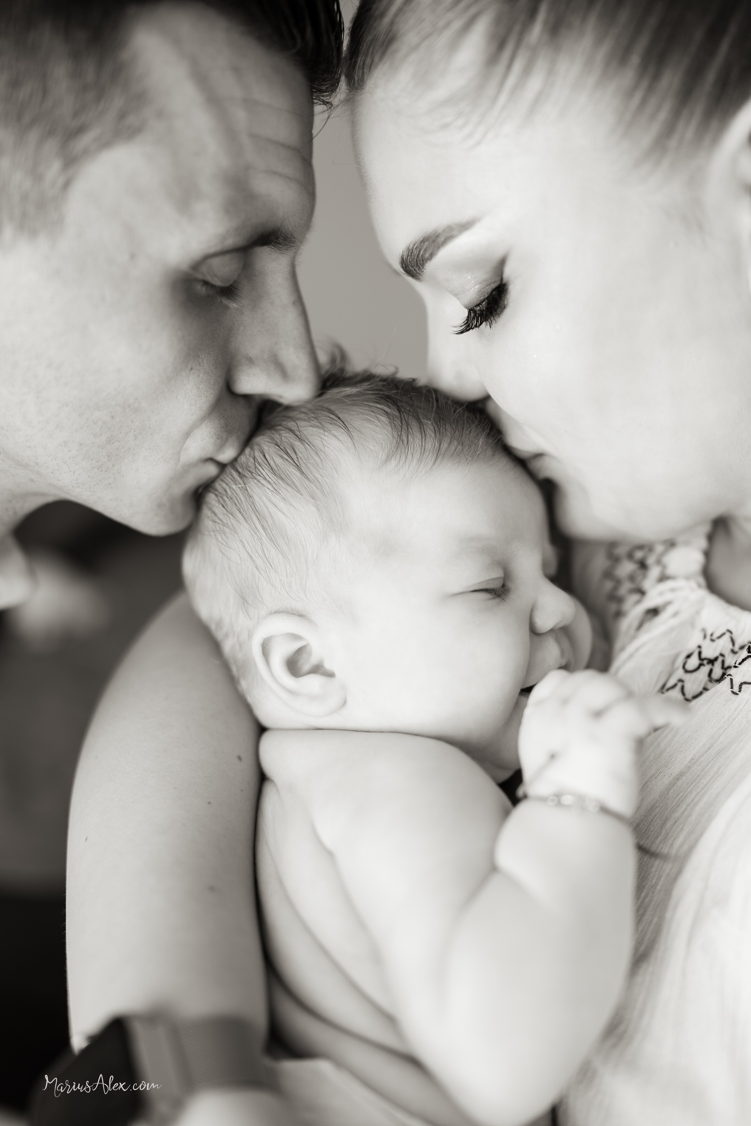 Botezul micutului Victor Dragos. Marius Alex fotograf de eveniment si portret din Suceava
