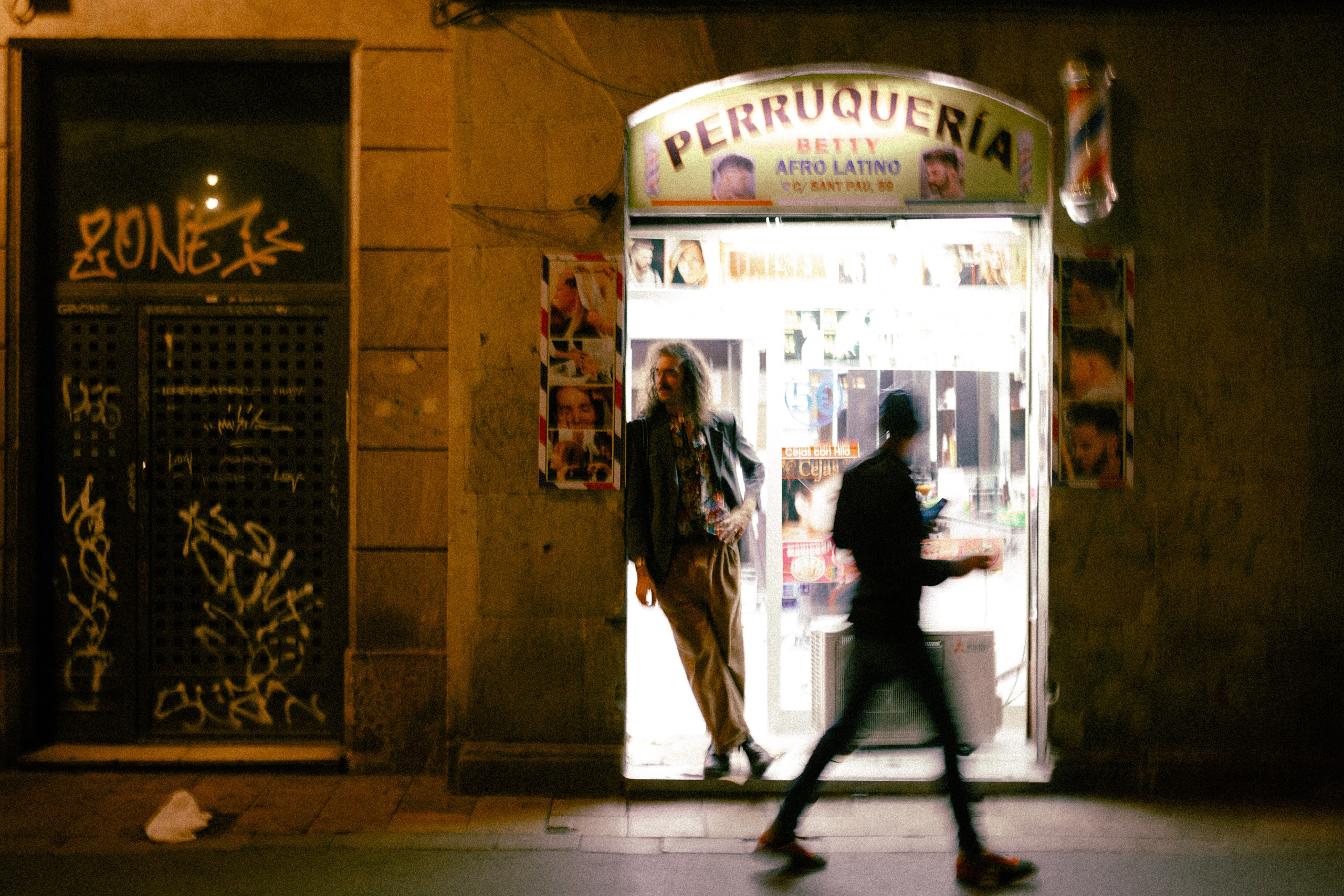 Night Street Photography in Raval with a mystery man — Marina Kálcheva. Marina Kálcheva — Photographer, Videographer & Visual Artist in Barcelona