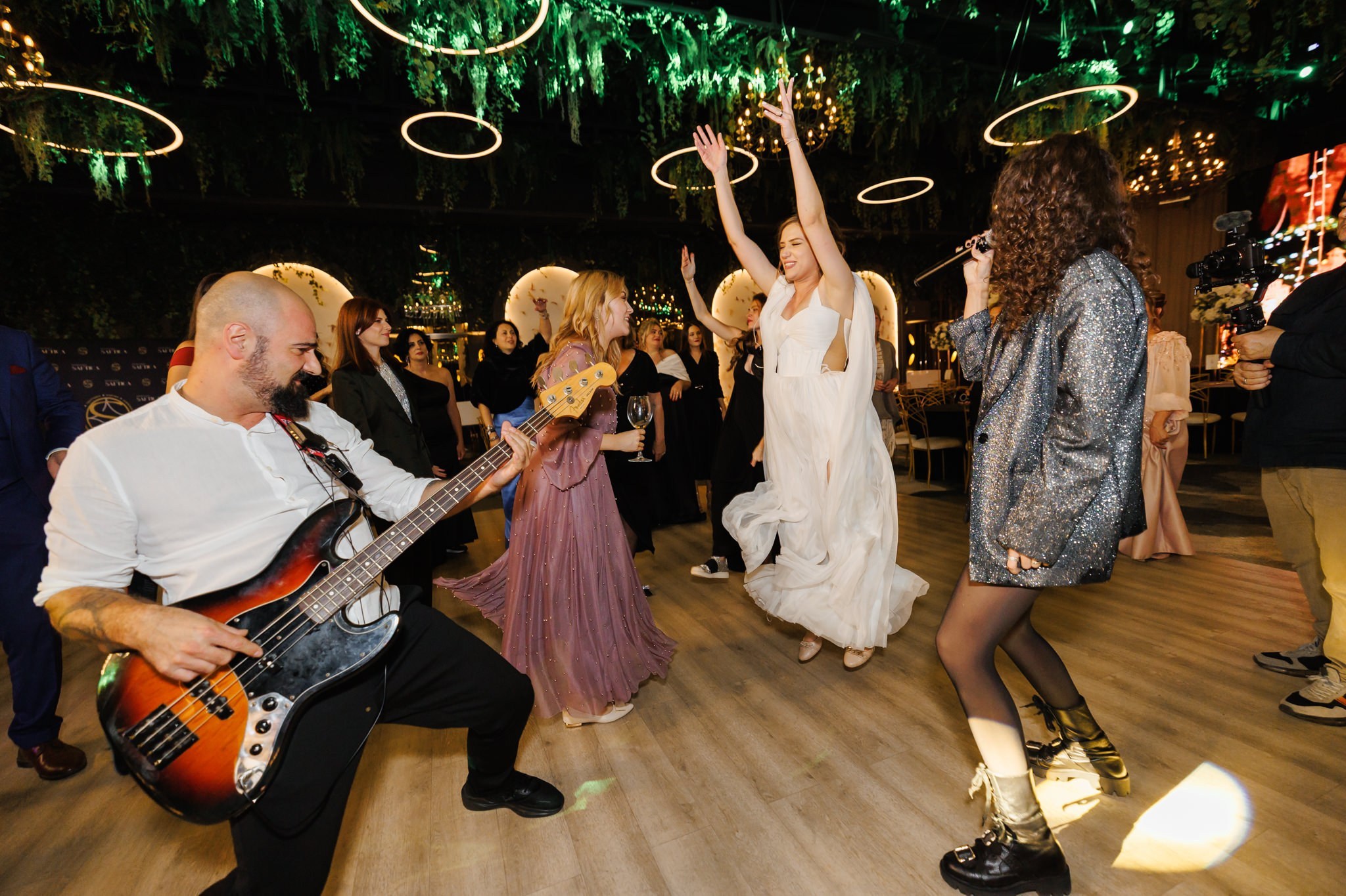 Nunta Beatrice + Alin la Domeniile Saftica. Fotograf nunta Bucuresti - Manu Ivanciu