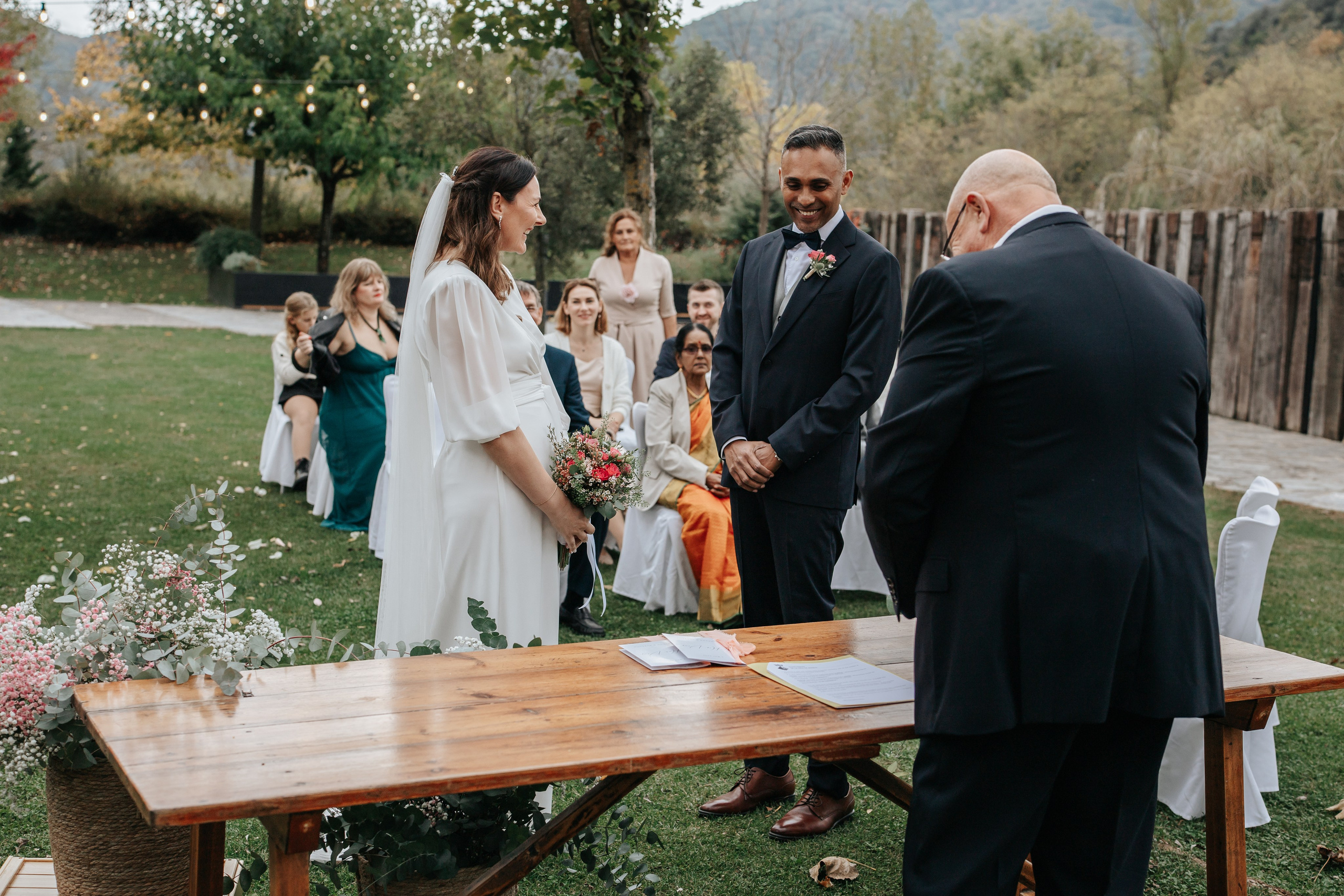 Aurelia+Anand, 02.11.2025, Olot. Fotógrafa de bodas en Cataluña