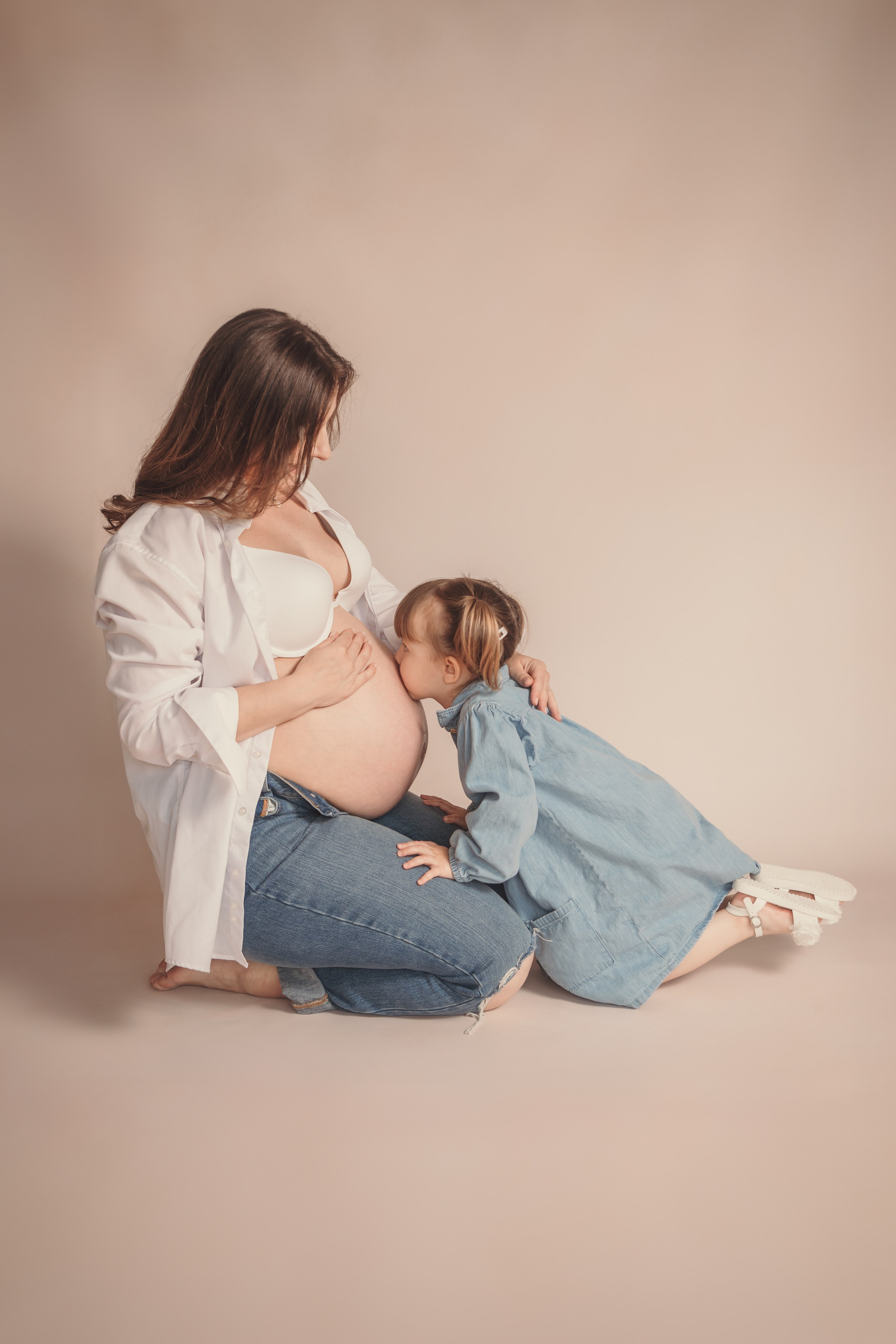 Family Session. Maternity Newborn and Family photographer Hamburg Claire Hambley