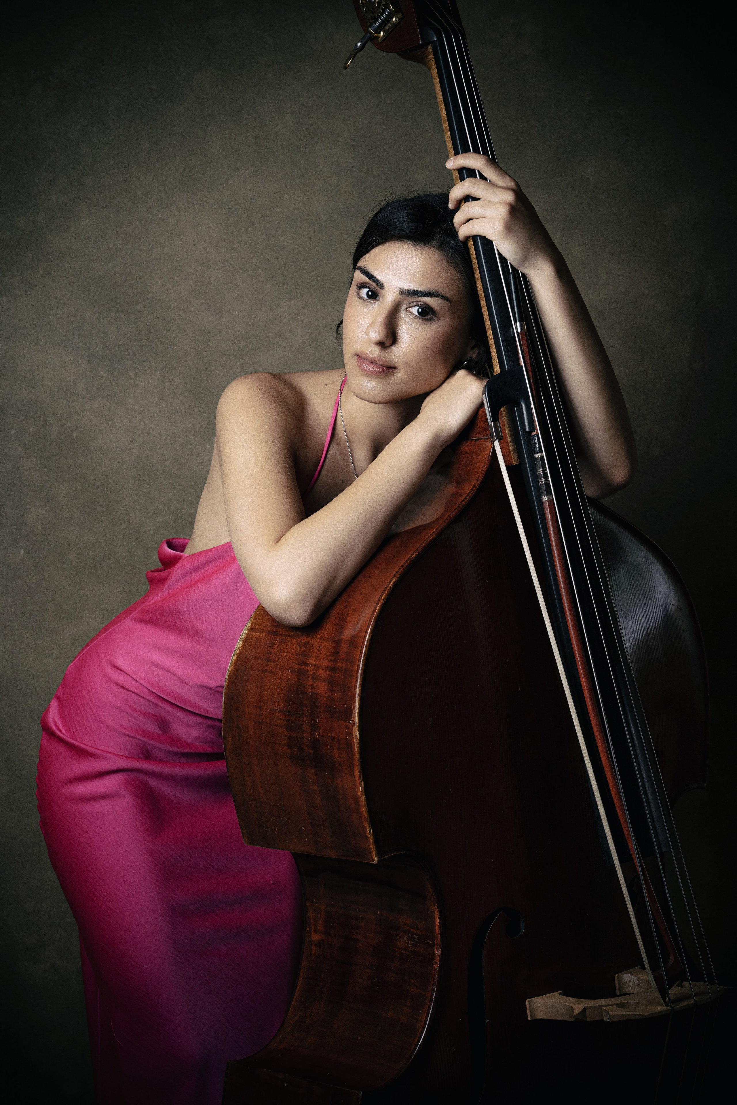 GÖKÇE. Portrait photographer in Germany and all over Europe Mischa Blank