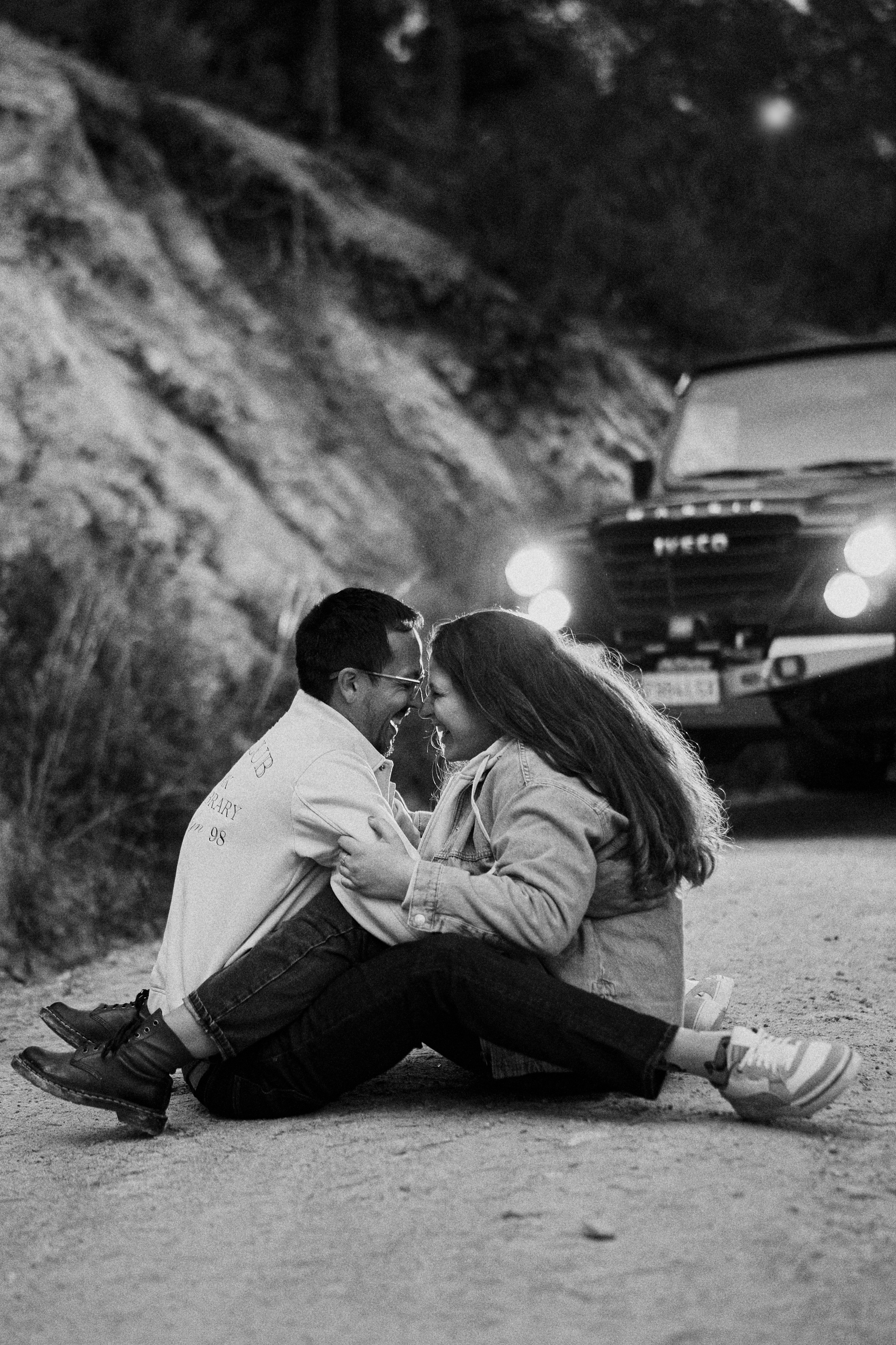 Луис и Лена. Машина. Фотограф в Барселоне Жанна Захарченко