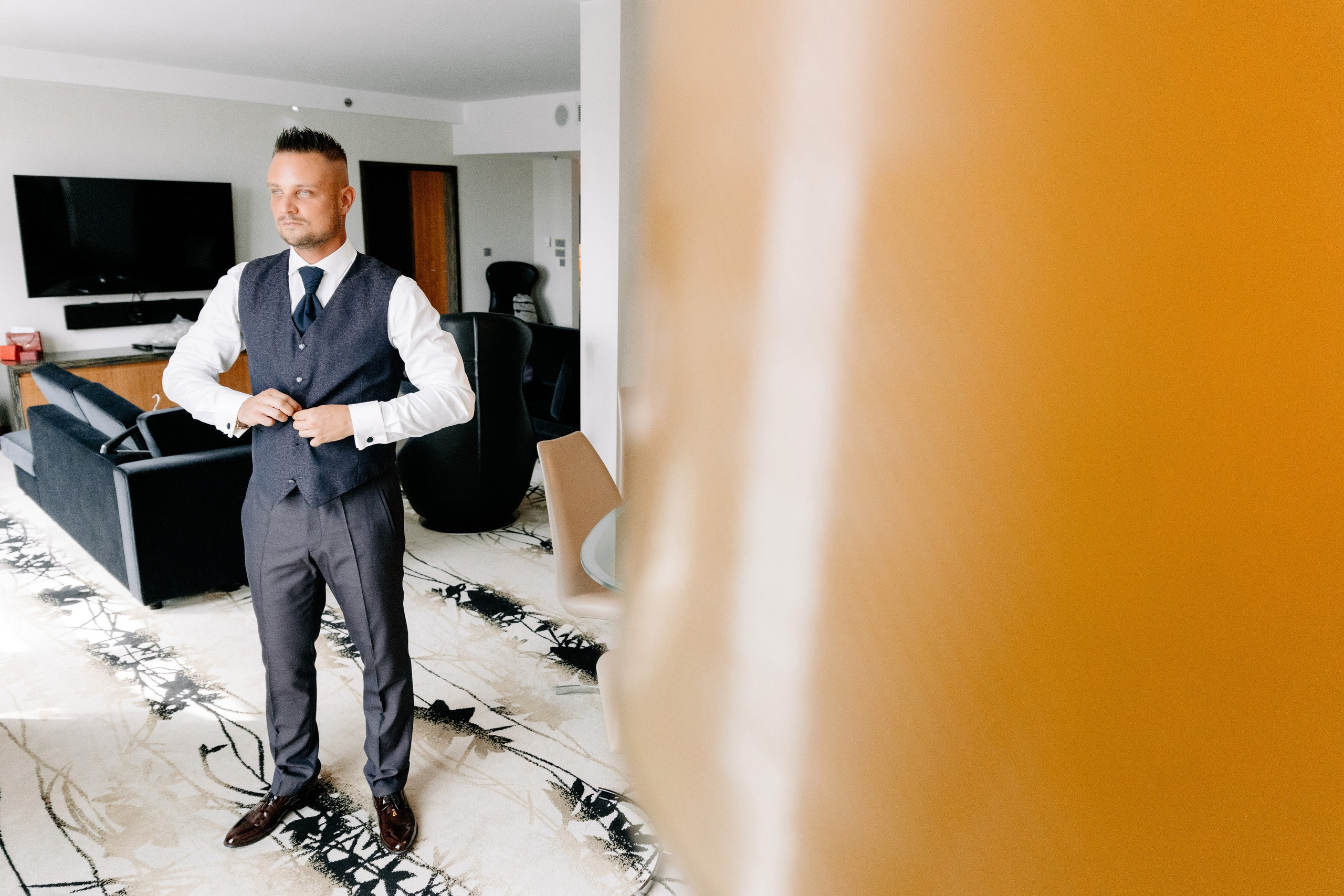 Krzysztof ♡ Weronika. Fotograf Ślubny Warszawa - Sesje Biznesowe Rodzinne Eventy