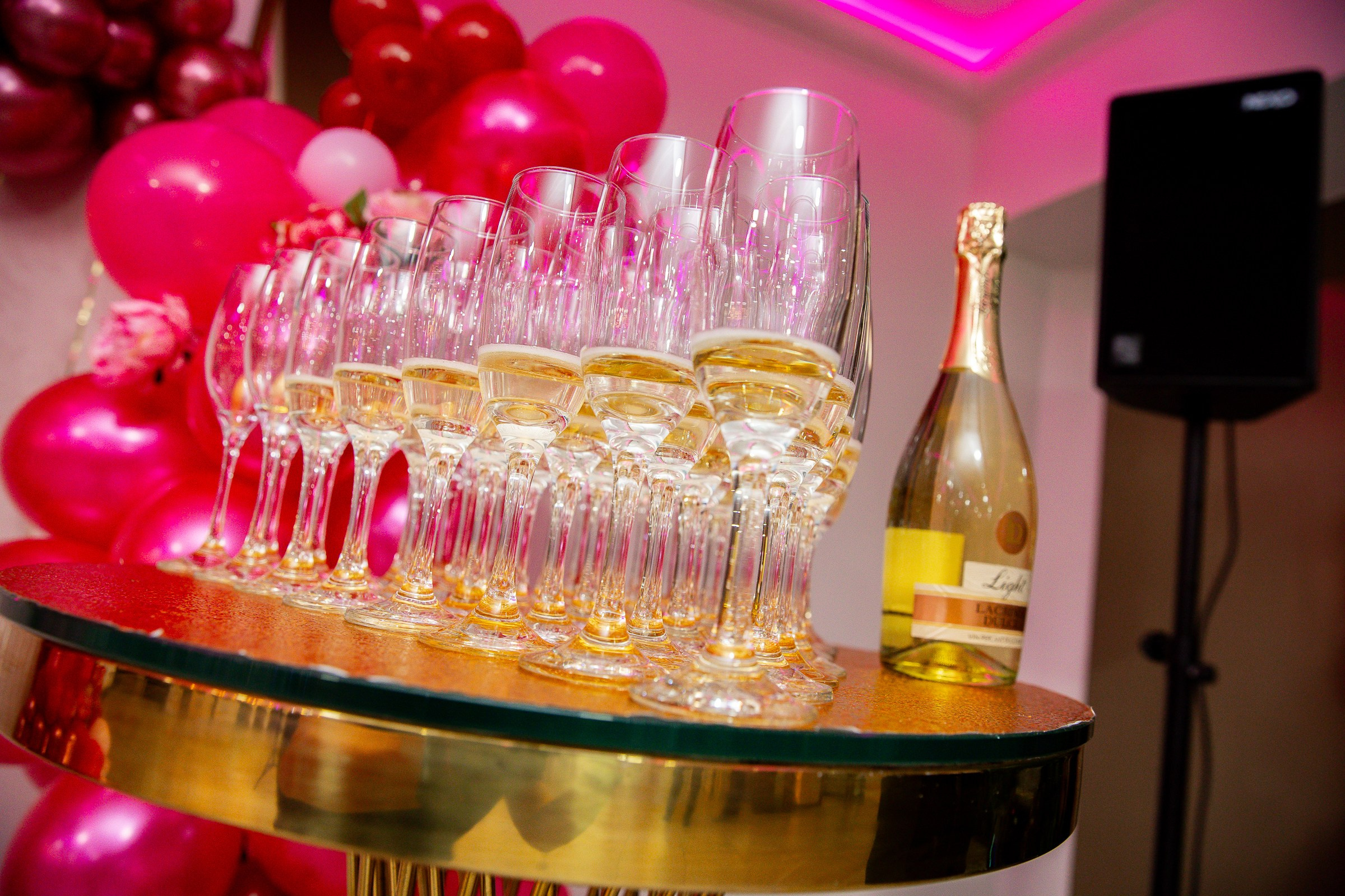 Parties. Https://valphoto.wfolio.pro/