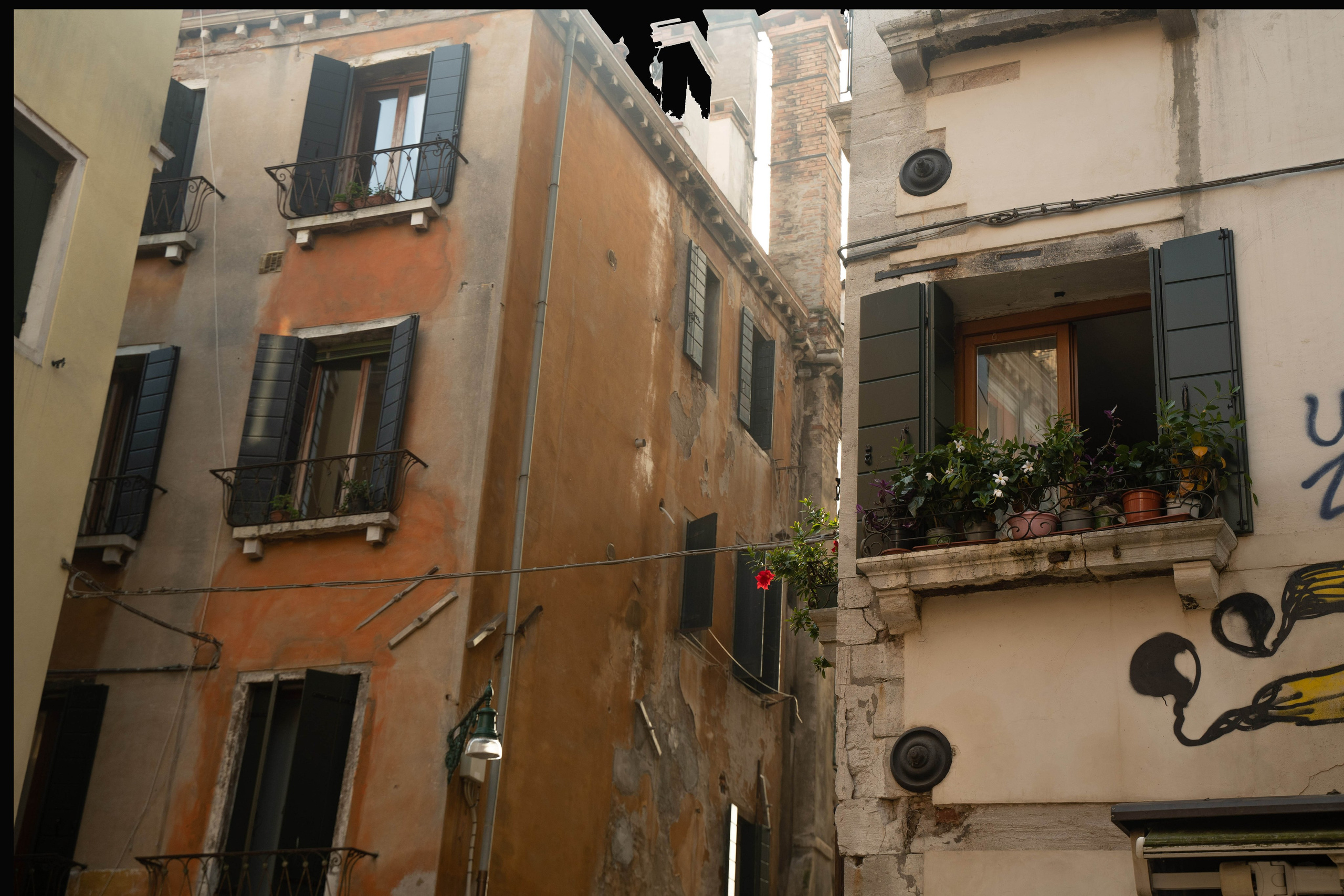 Benetki 2024. Fotografinja in videografinja Mariia Bortiakova iz Slovenije: fotografiranje dogodkov, portretov in snemanje videov po vsej Sloveniji