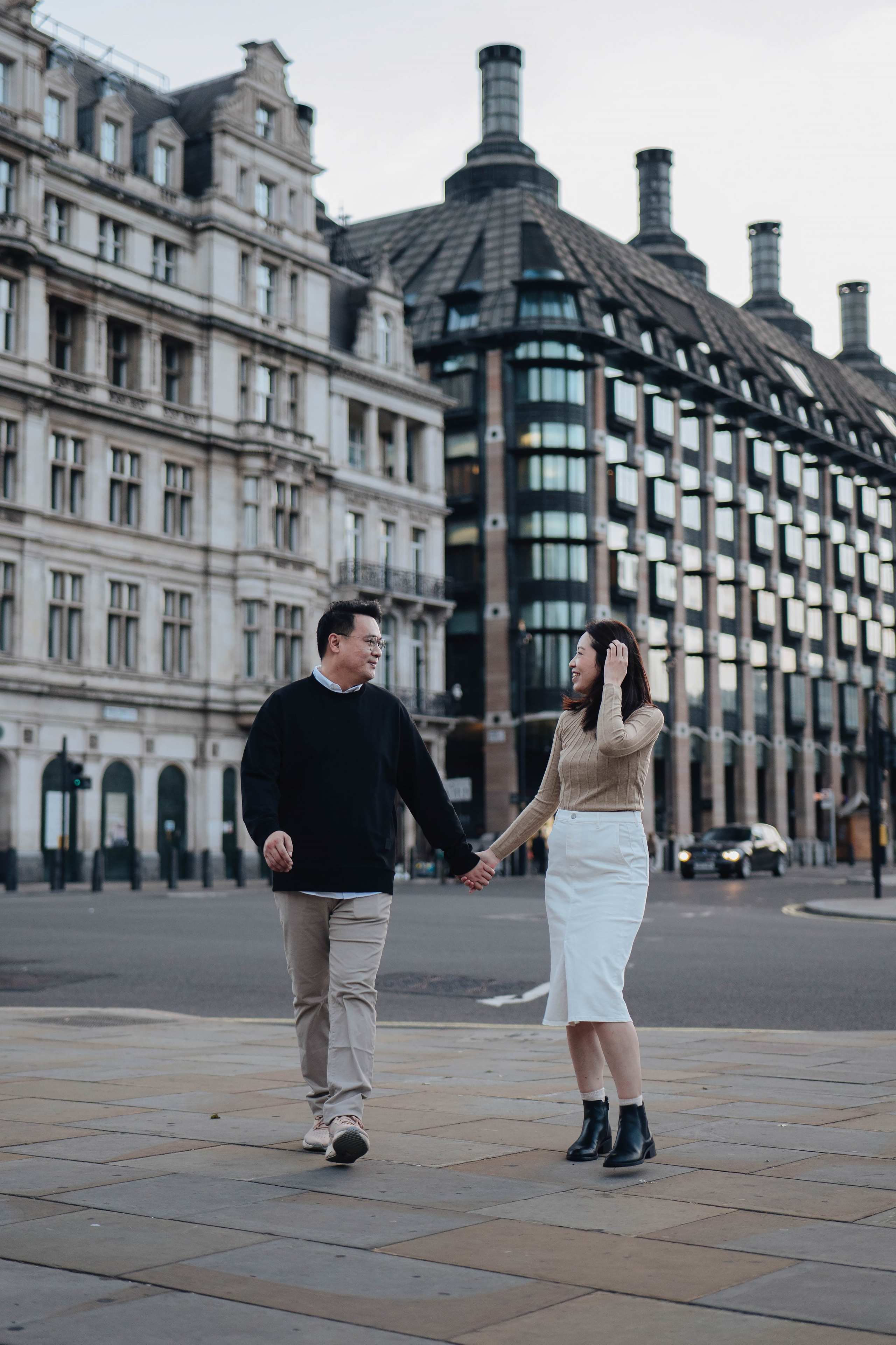 Early morning in central London. Wedding and family photographer in London