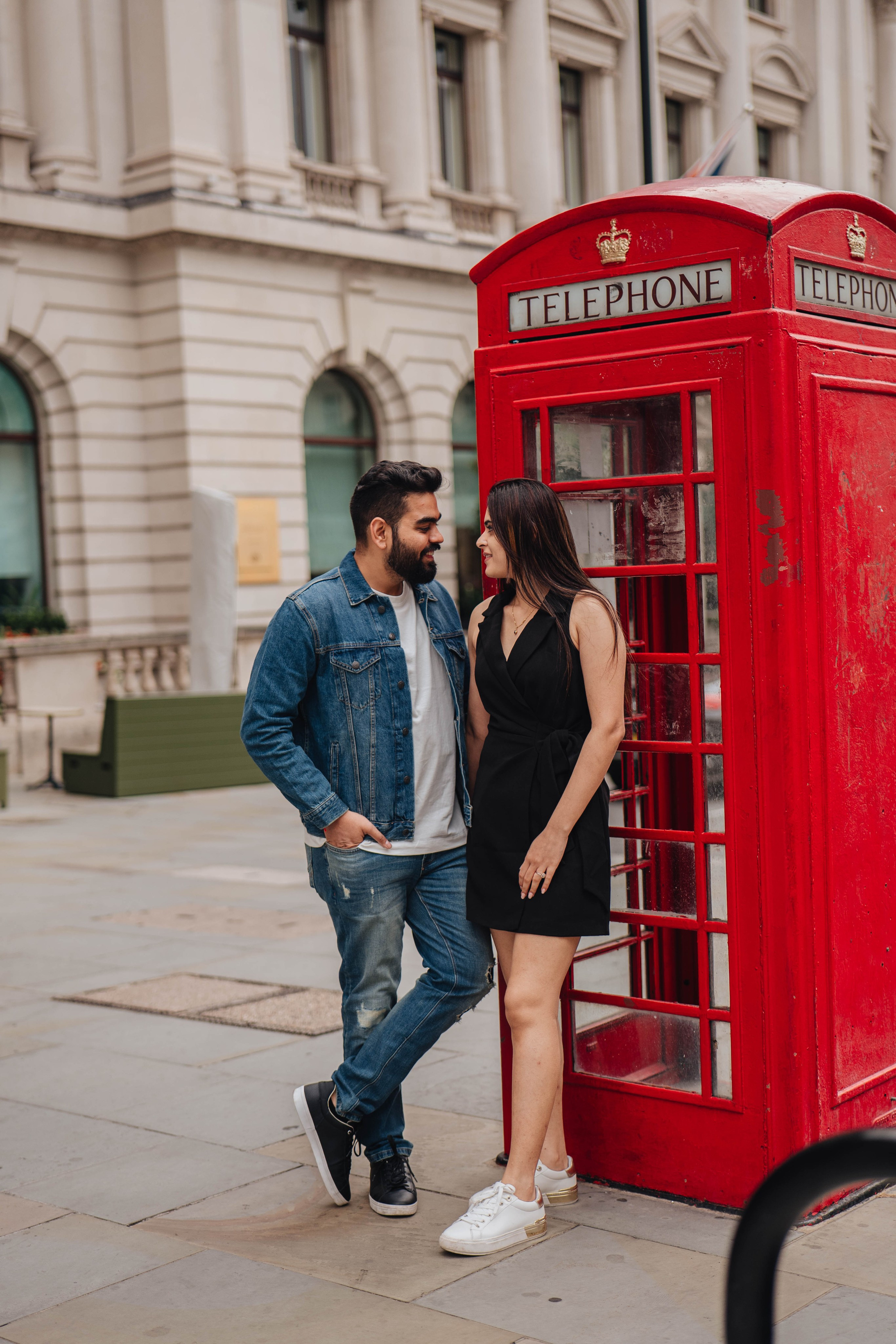 October in London. Wedding and family photographer in London