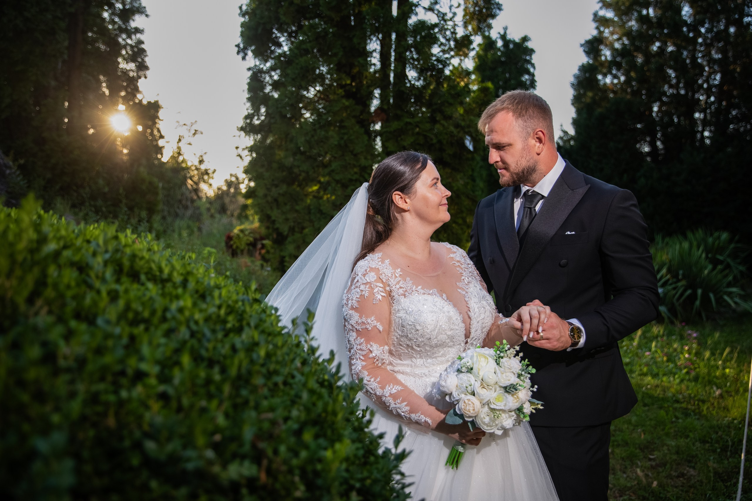 servicii foto. servicii foto Botoșani. servicii foto video Botoșani. fotograf nunta. fotograf evenimente. fotograf nunta Botoșani. Alin chirila. Alin chirila fotograf. Alinofotostudio.- Mire și mireasă – Sergiu & Liliana – ziua nunții, 2024  - Emoții în ziua nunții – Sergiu și Liliana  - Dansul mirilor – fotografie artistică nuntă 2024  - Sedinta foto romantică în natură – Sergiu & Liliana  - Rochia de mireasă și detalii de nuntă elegante