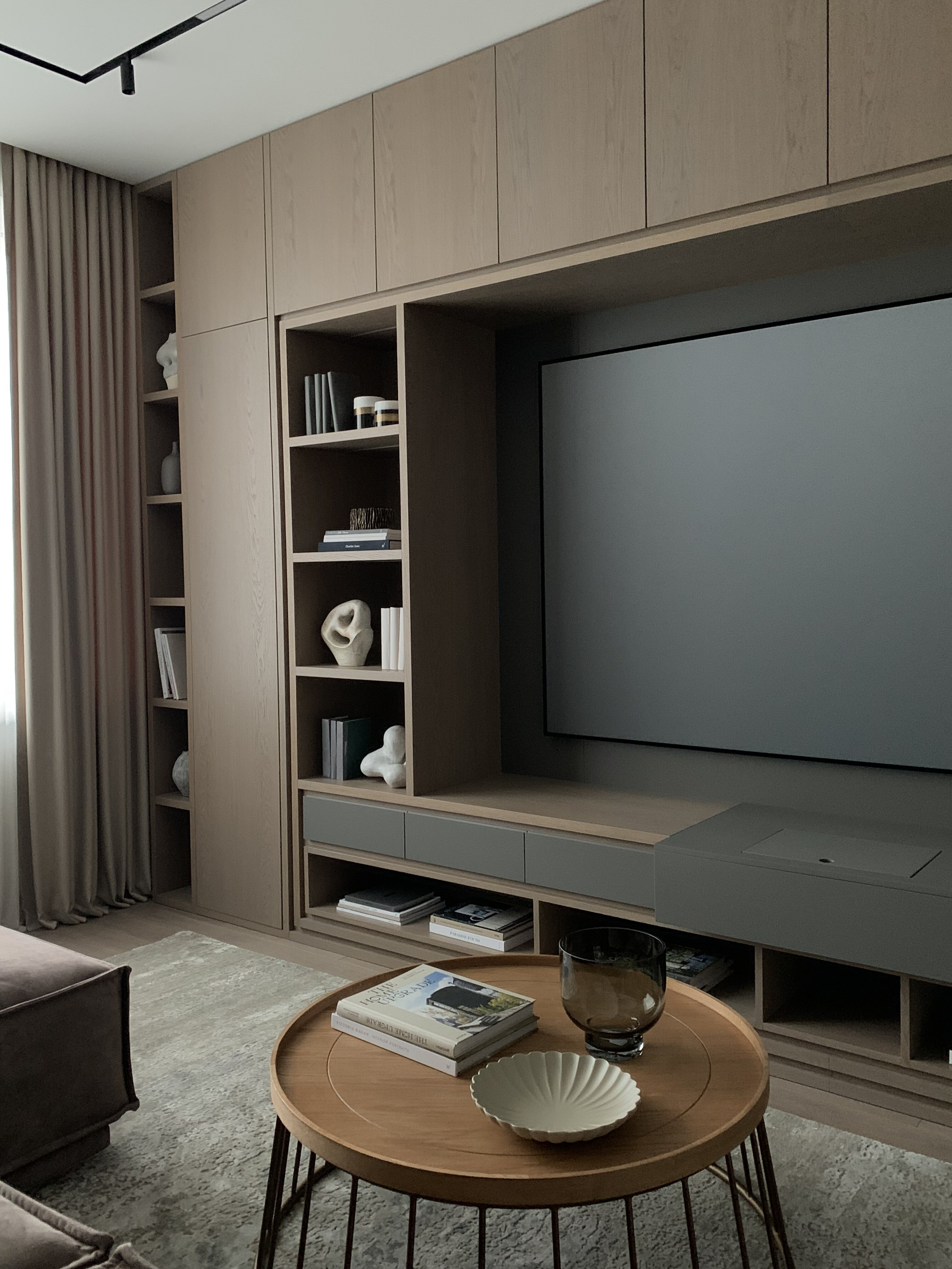 Residential complex Kutusovsky Life. ReefCeramics, based in Nicosia, is a creative hub where handcrafted ce