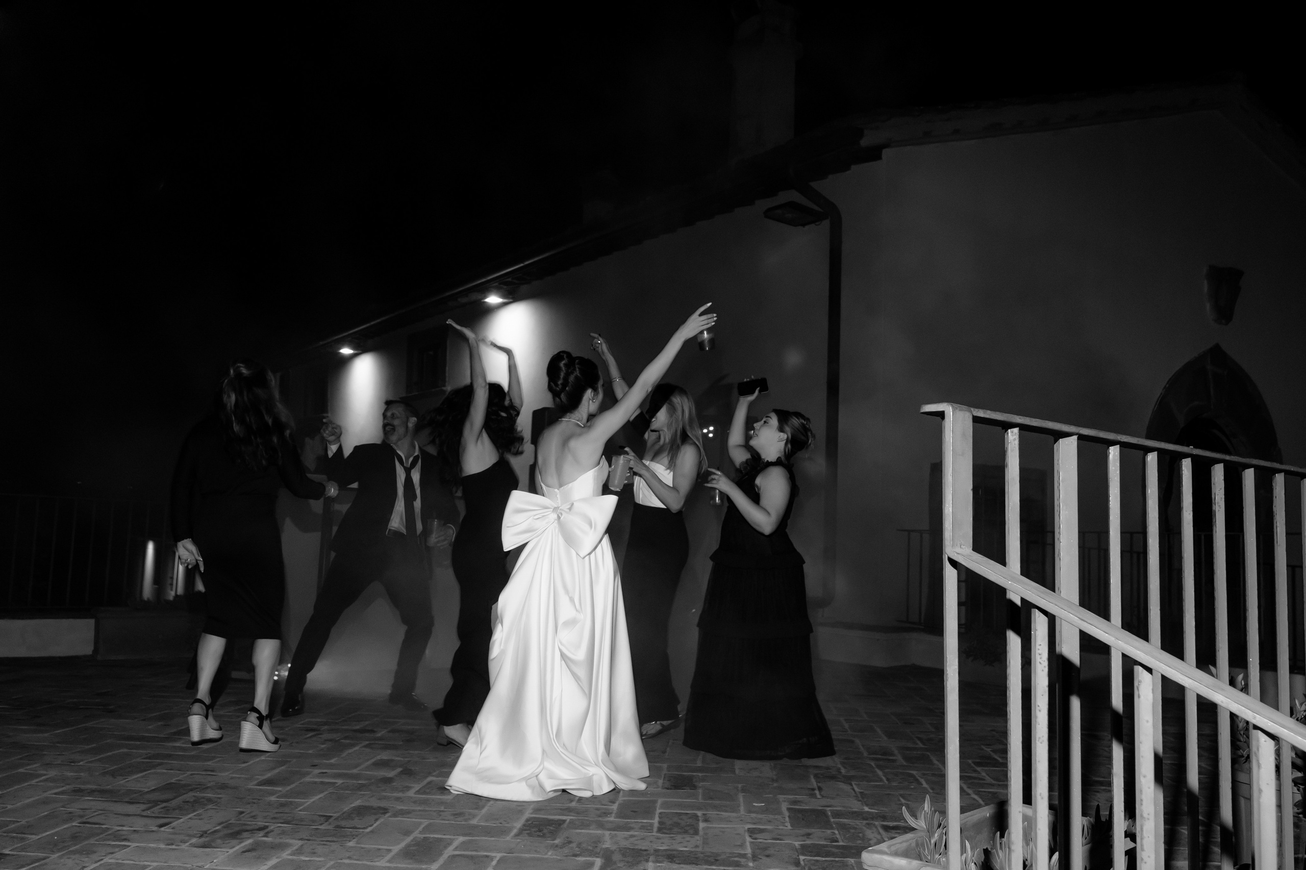 Dom&Ally. Wedding photographer Italy