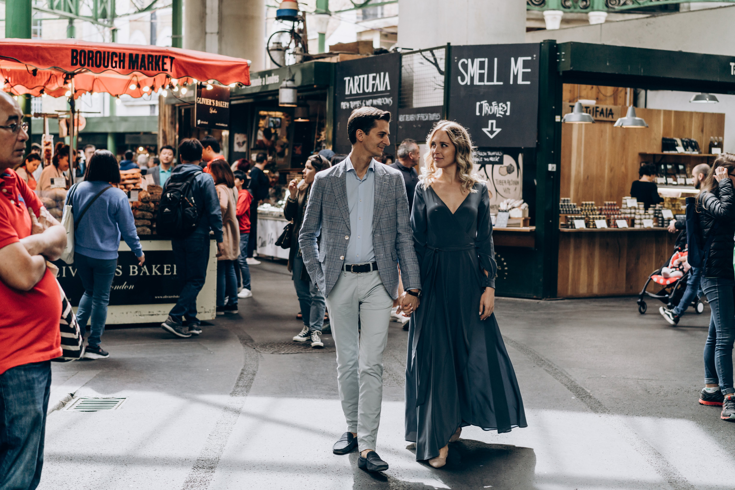 Engagement session by Tower Bridge. London portrait and family photographer