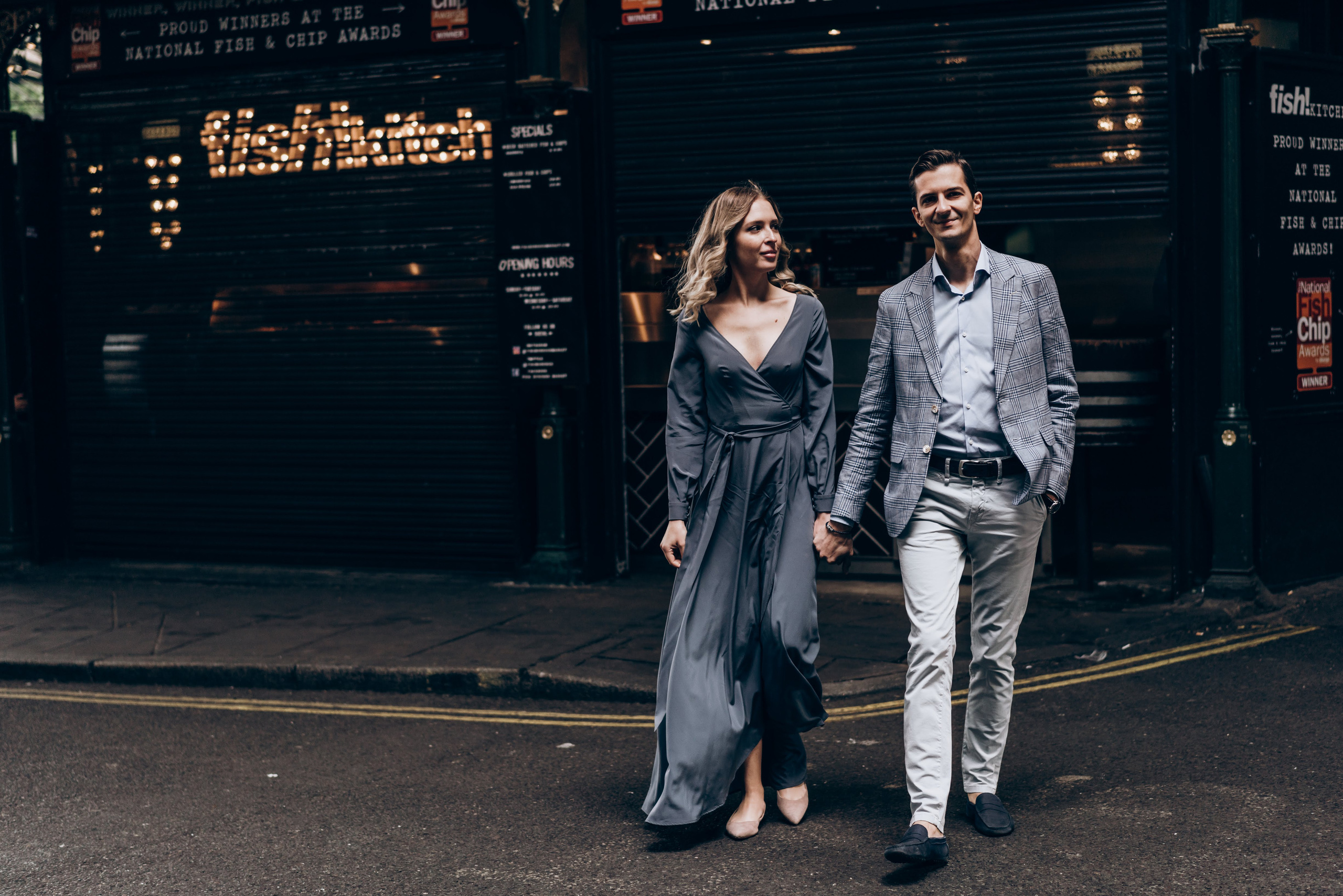 Engagement session by Tower Bridge. London portrait and family photographer