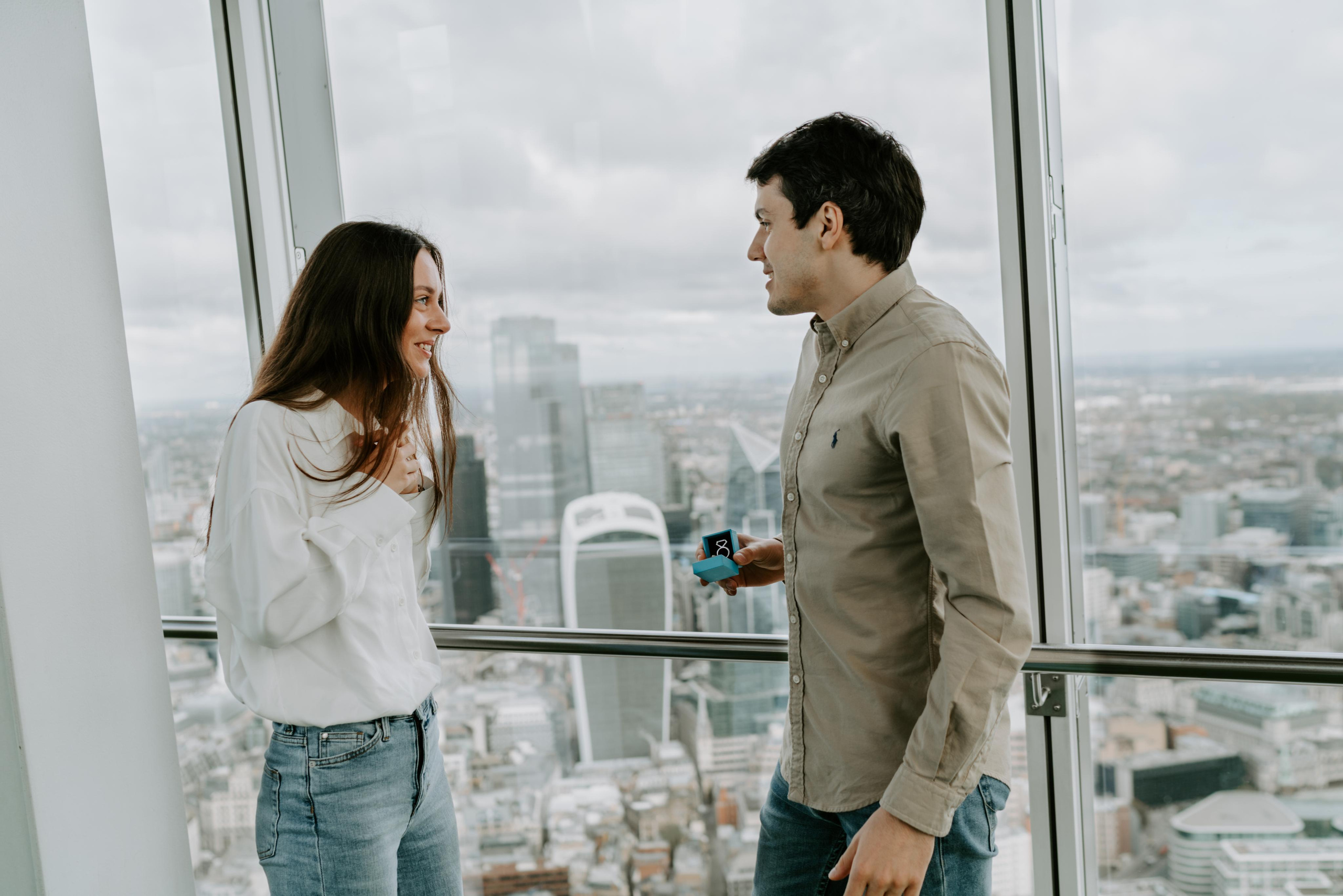 Proposal session by Tower Bridge. London portrait and family photographer