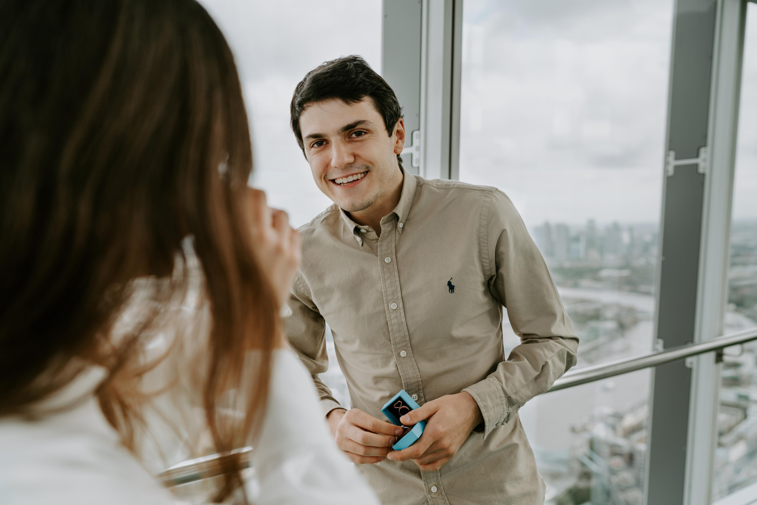 Proposal session by Tower Bridge. London portrait and family photographer