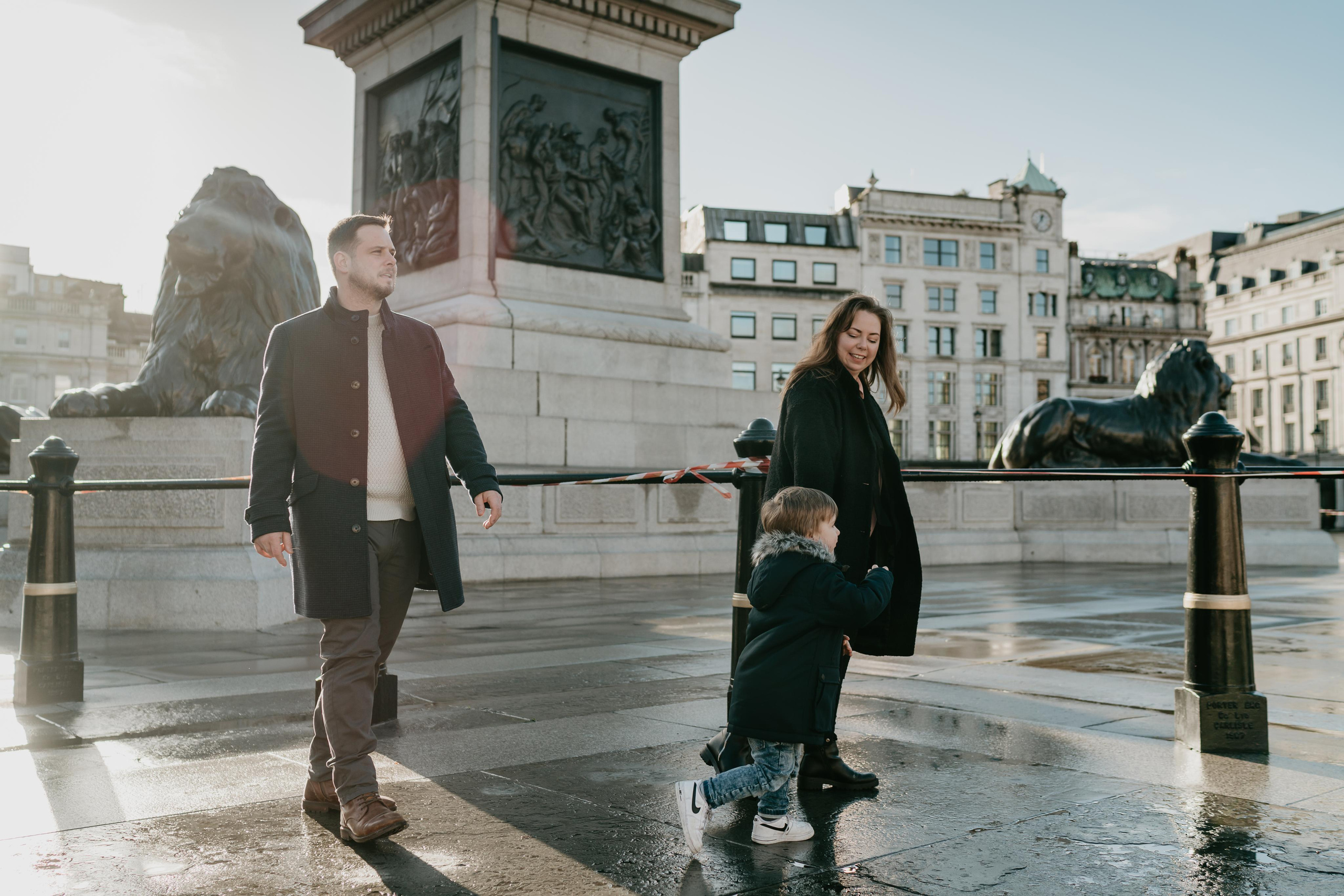 Family Christmas session in Covent Garden. London portrait and family photographer