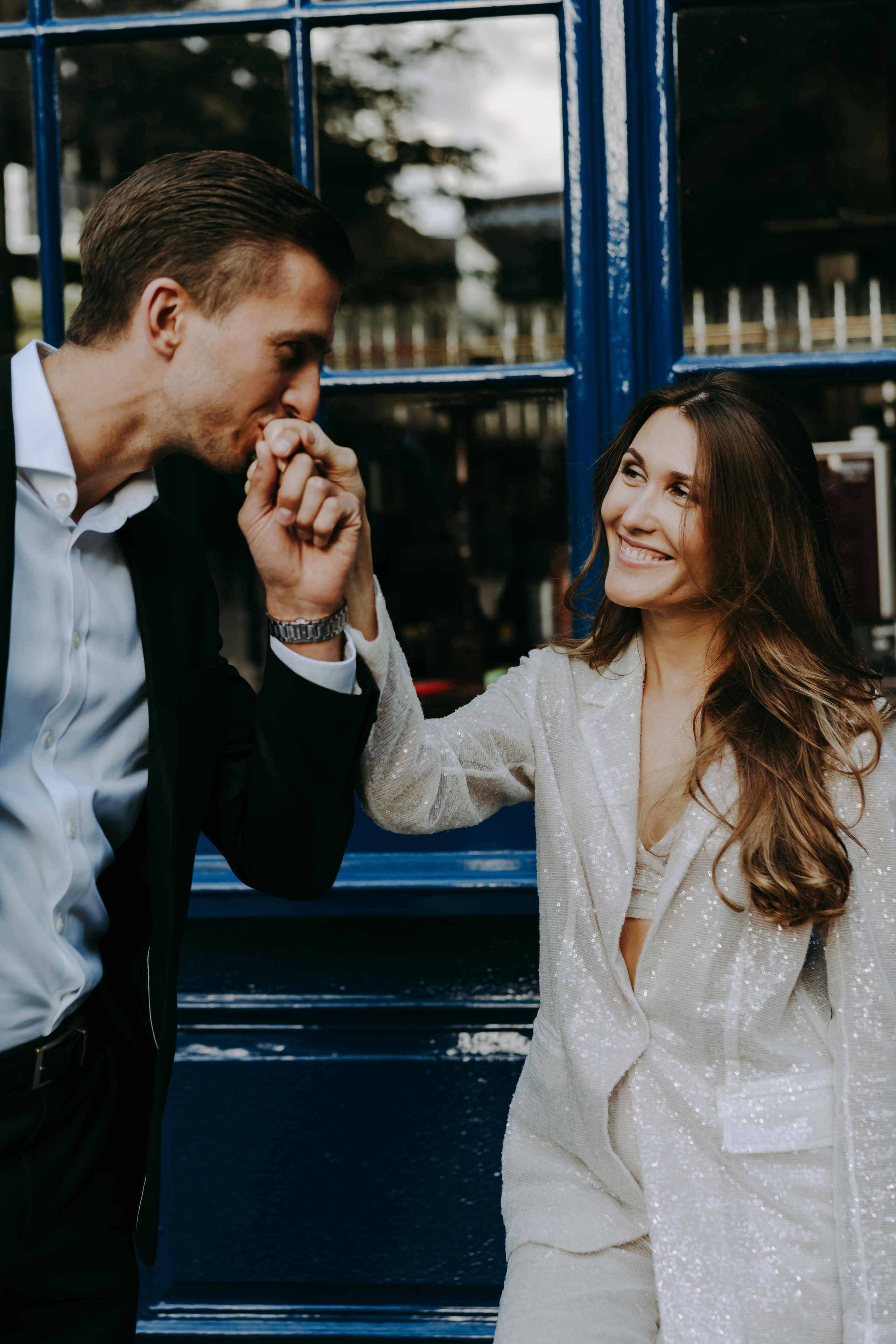 Pre wedding session by Tower Bridge. London portrait and family photographer