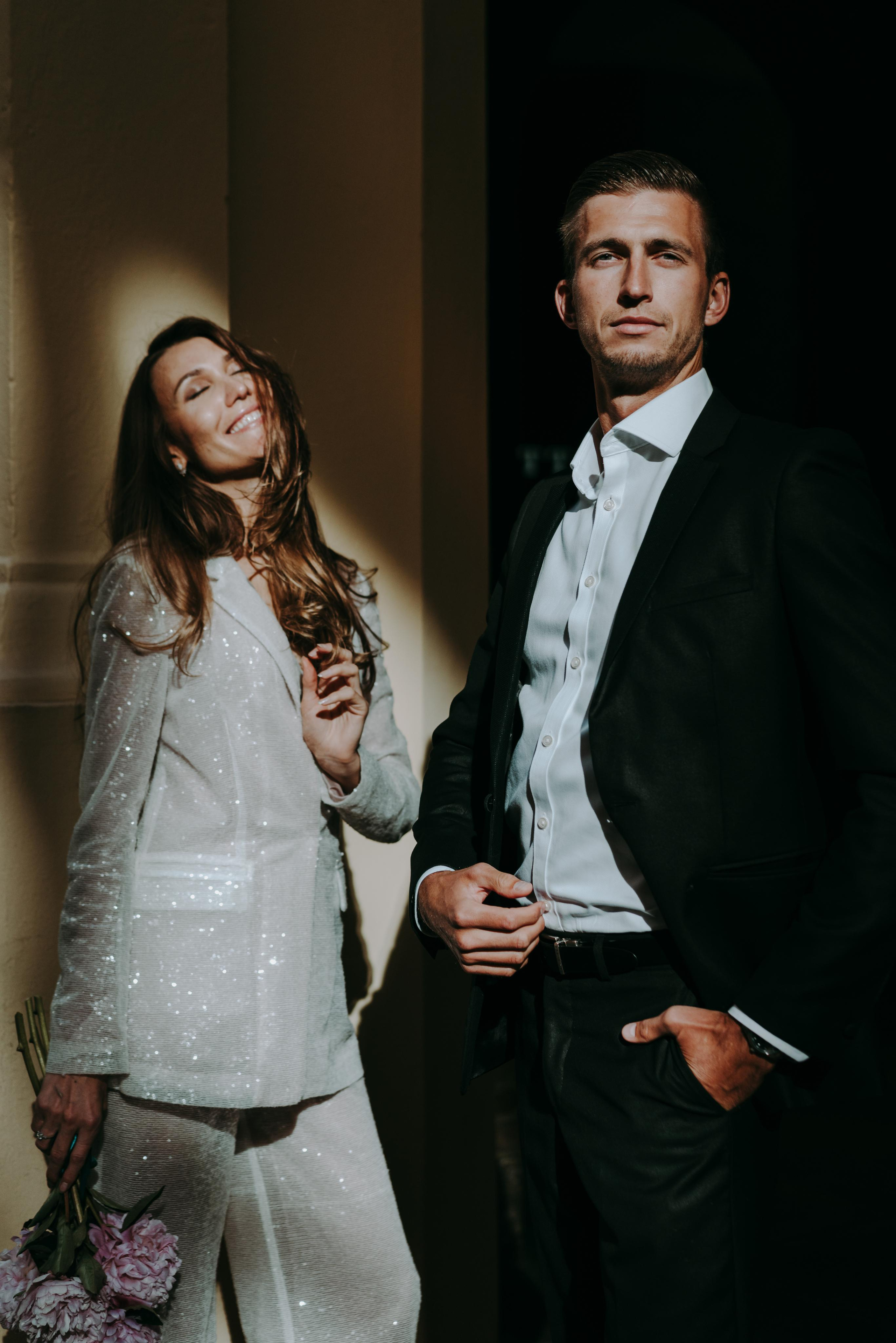 Pre wedding session by Tower Bridge. London portrait and family photographer